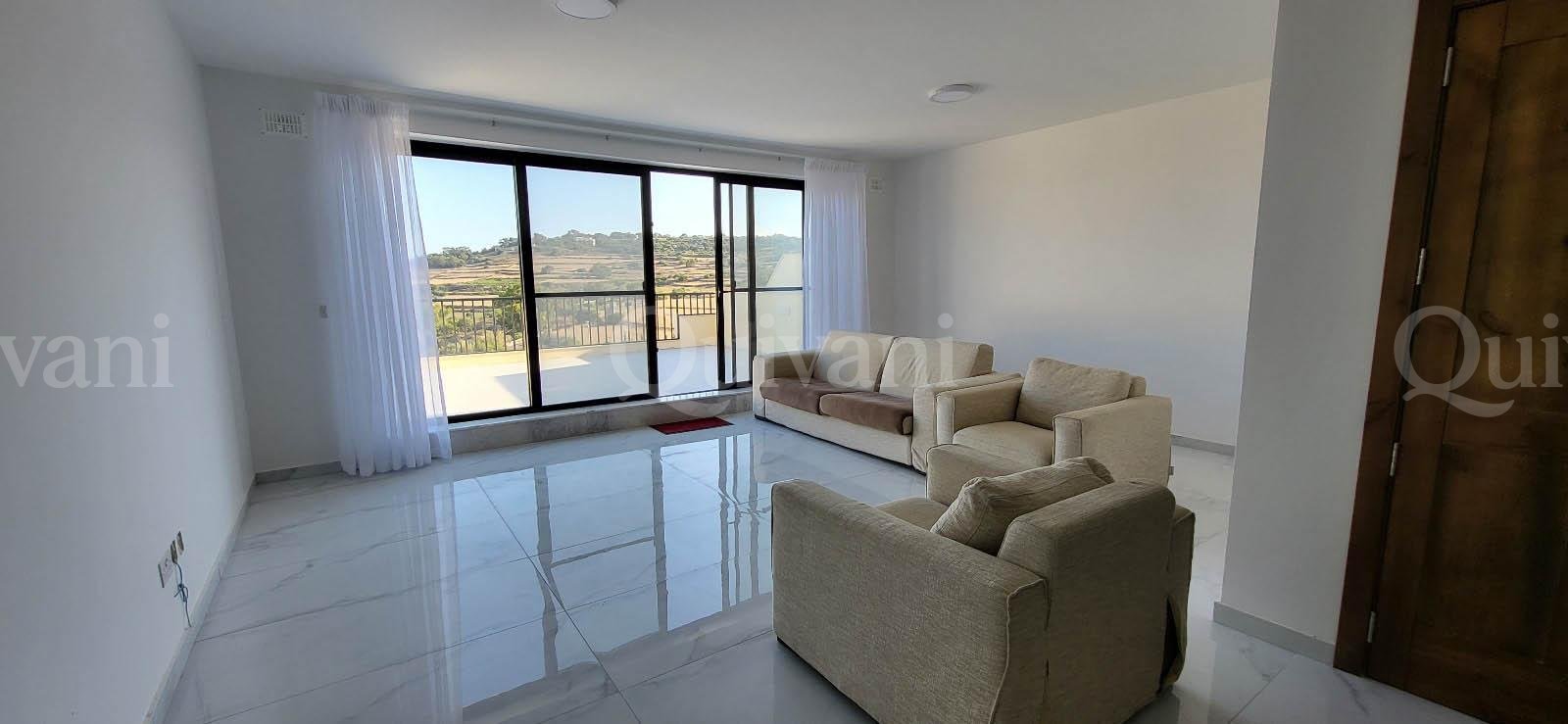 St Pauls Bay, Furnished Penthouse