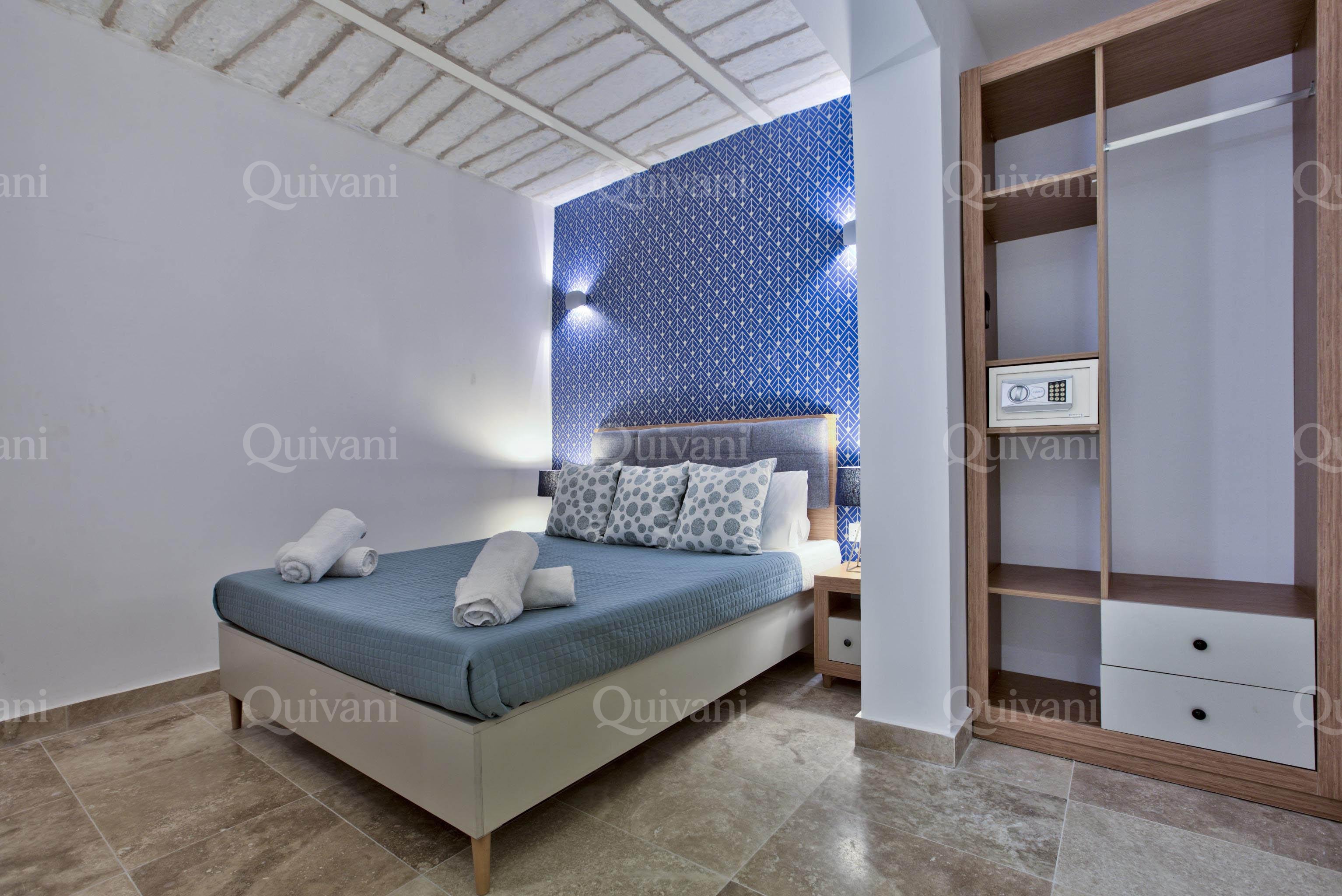 Valletta, Furnished Penthouse