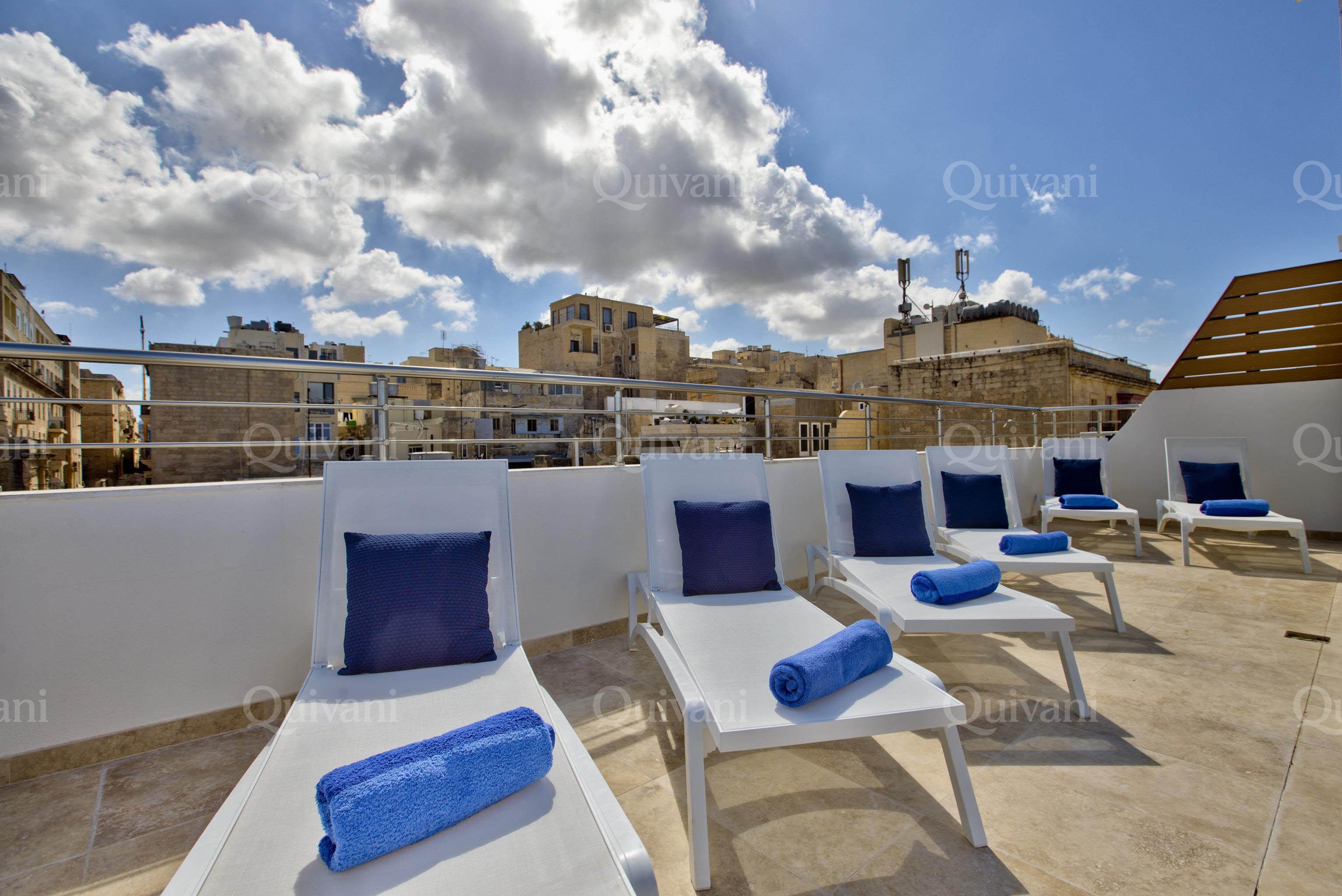 Valletta, Furnished Penthouse