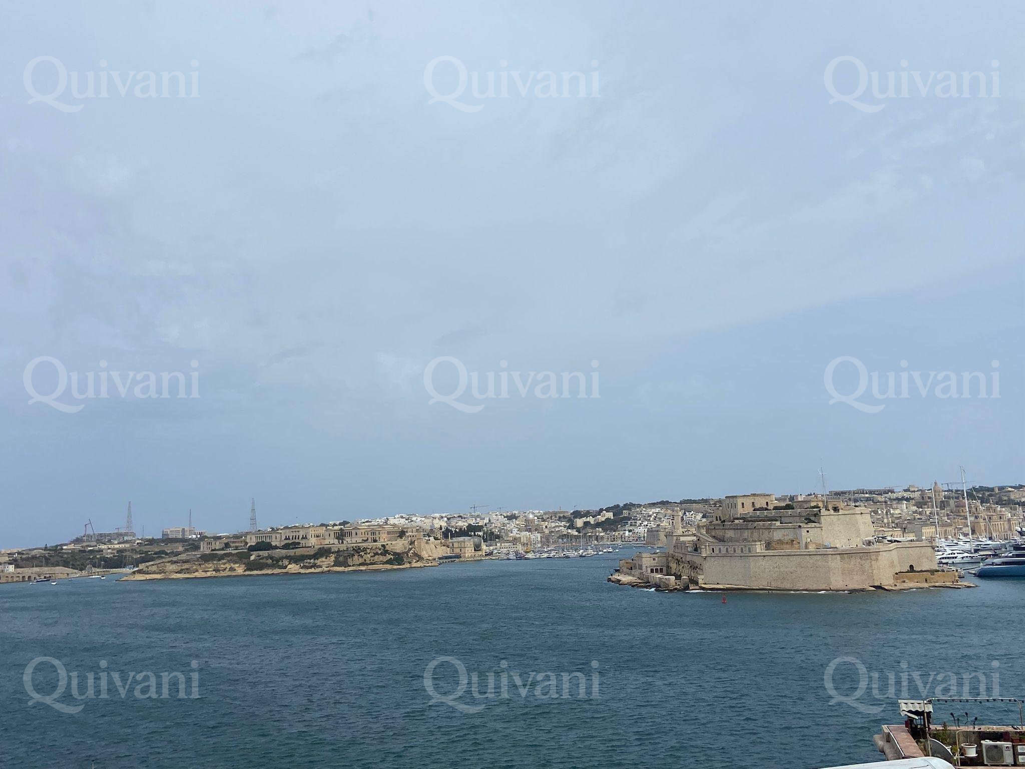 Valletta, Furnished Townhouse