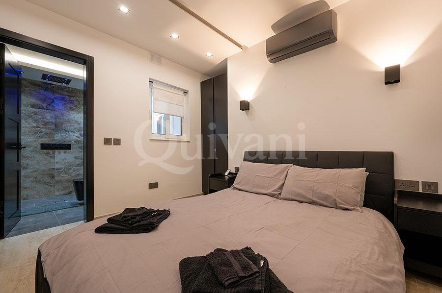 Gzira, Furnished Apartment