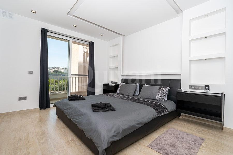 Gzira, Furnished Apartment