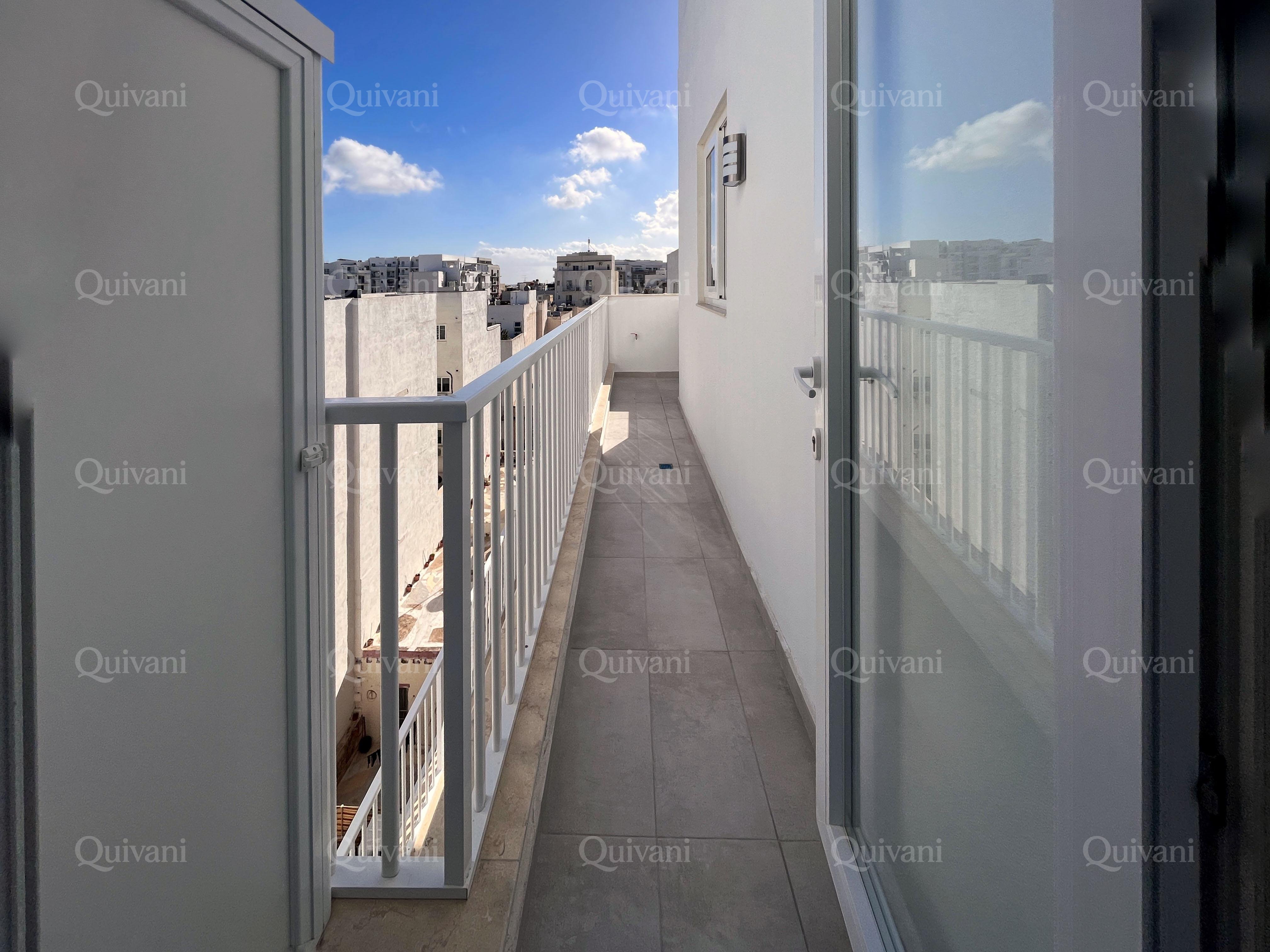San Gwann, Furnished Penthouse