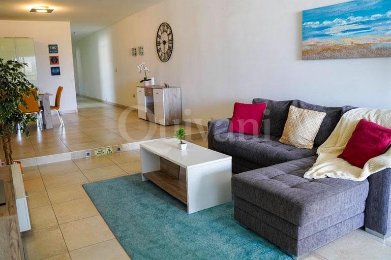 Gzira, Furnished Apartment