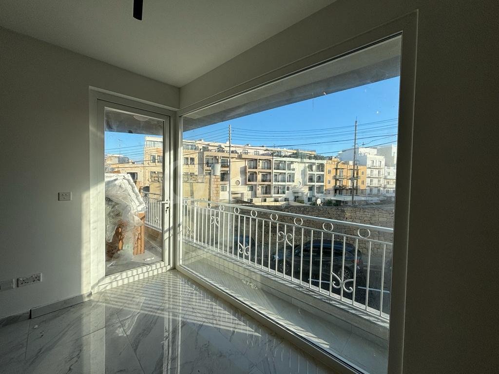 St Julians, Furnished Apartment