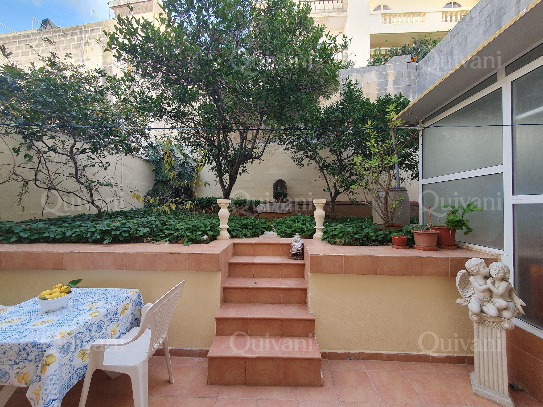 Kalkara, Furnished Terraced House