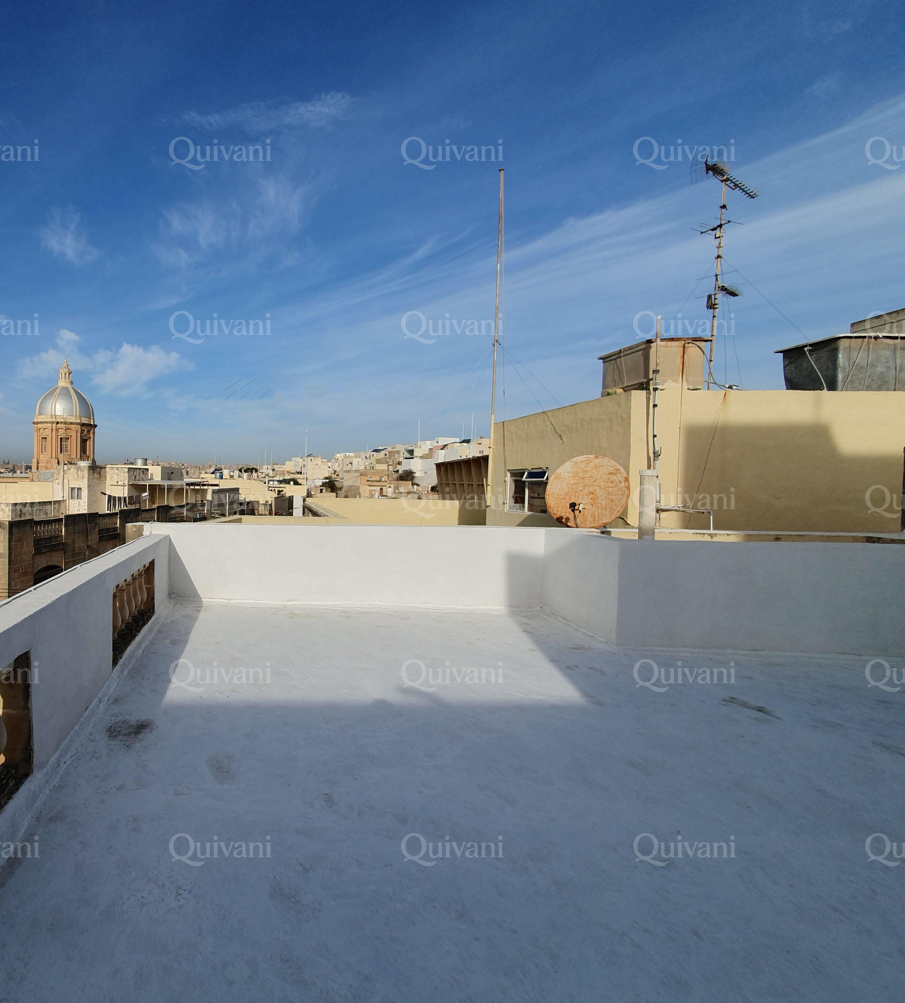 Kalkara, Furnished Terraced House
