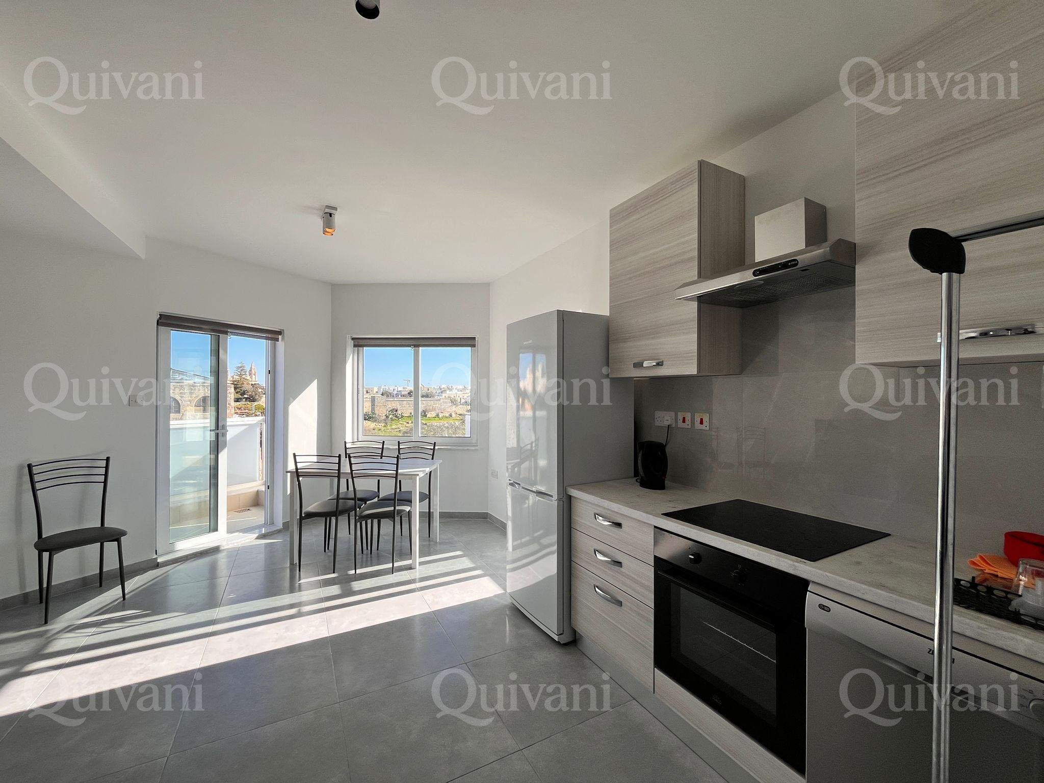 San Pawl tat-Targa, Furnished duplex Penthouse