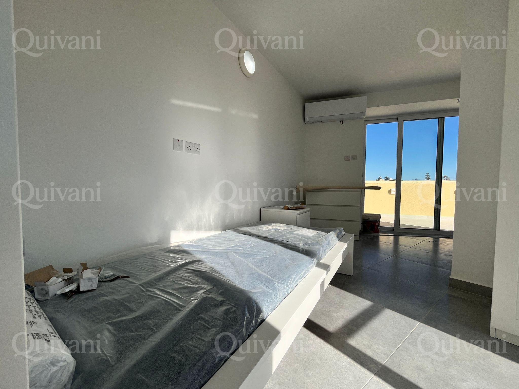 San Pawl tat-Targa, Furnished duplex Penthouse