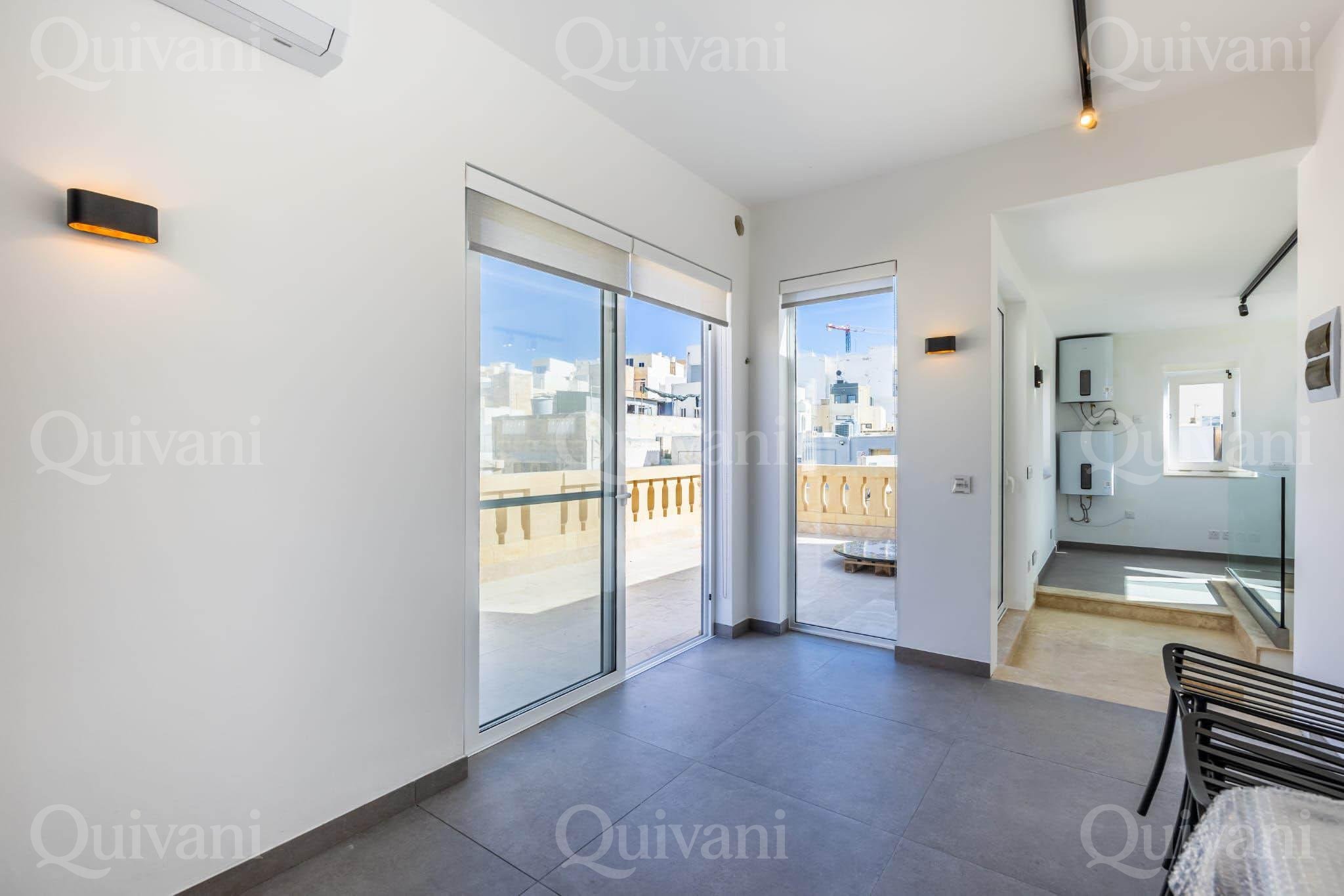 Sliema, Furnished Townhouse