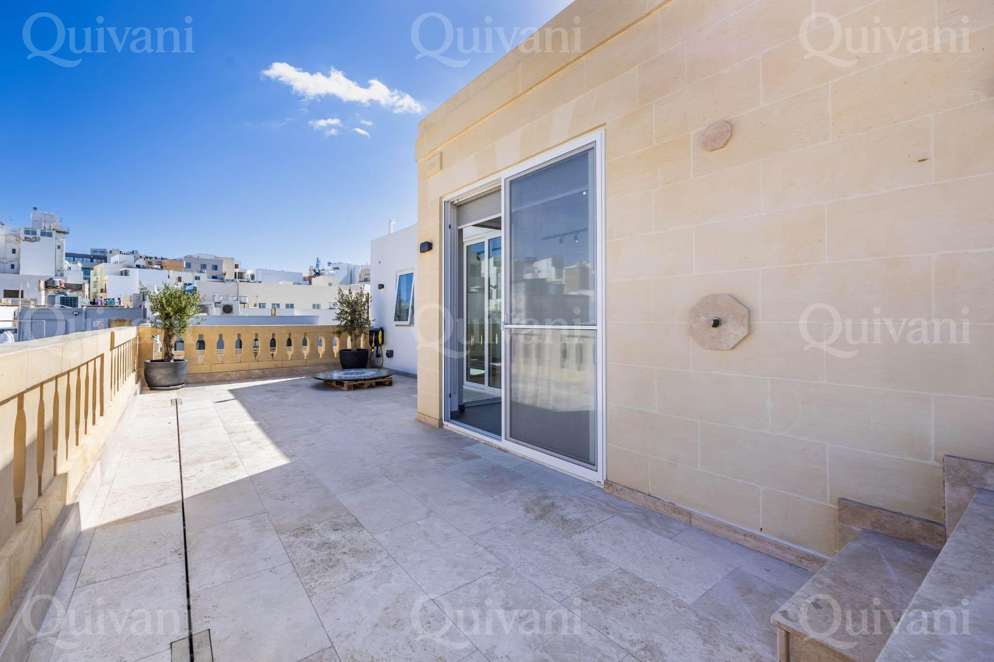 Sliema, Furnished Townhouse