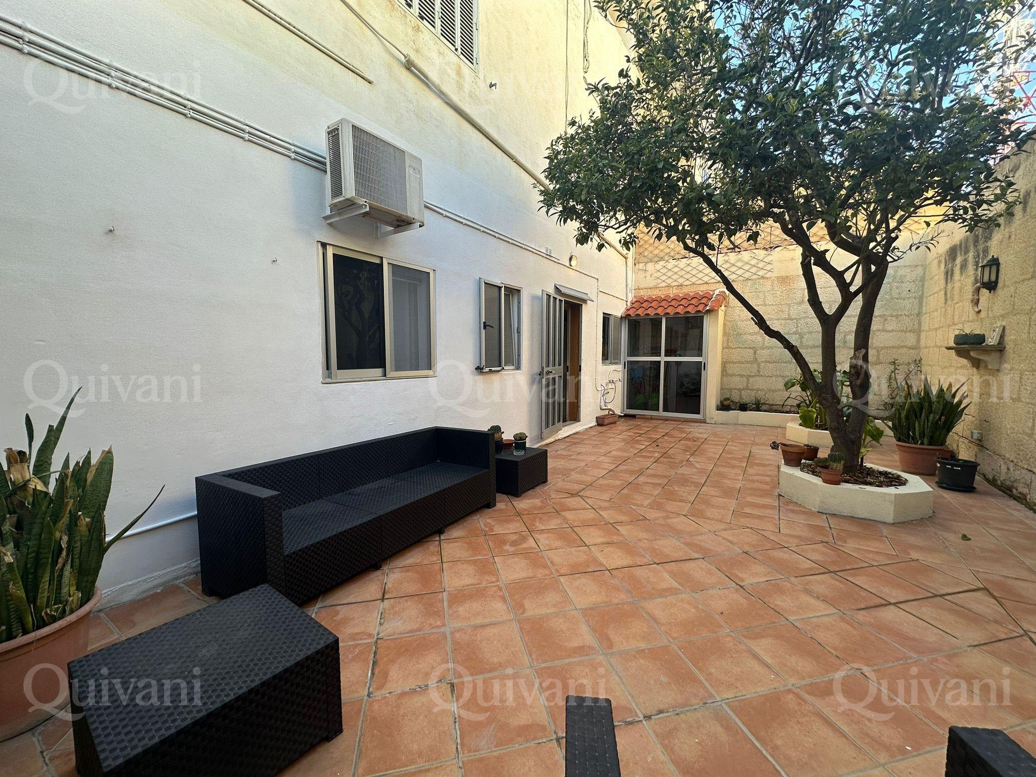 Naxxar, Furnished Maisonette