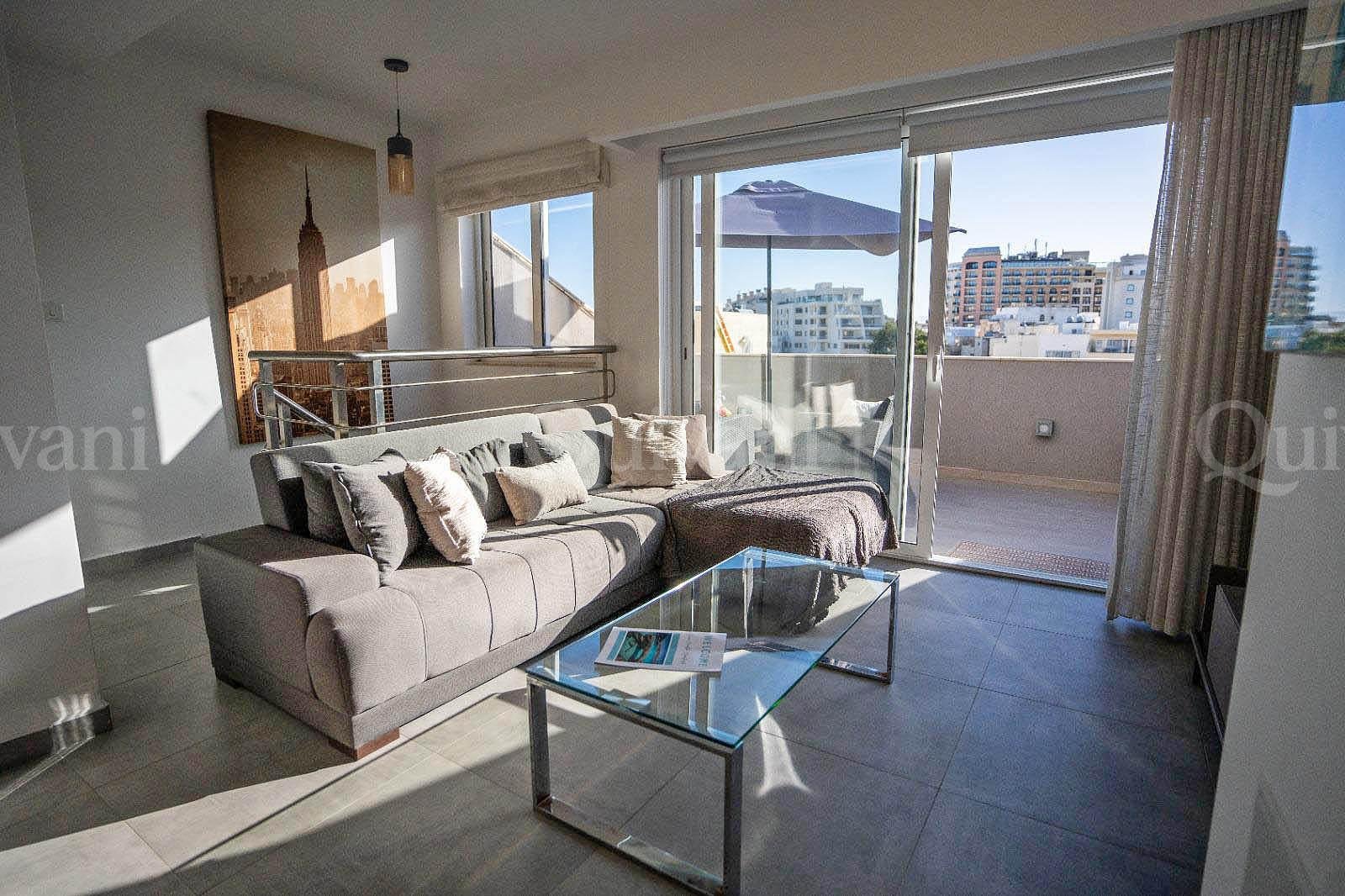 Sliema, Furnished duplex Penthouse