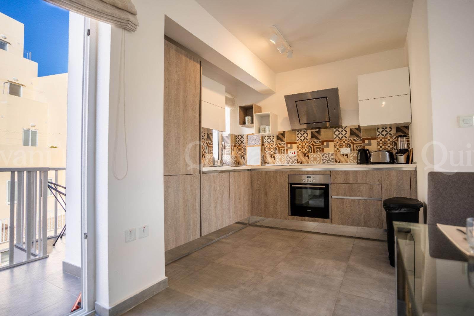 Sliema, Furnished duplex Penthouse