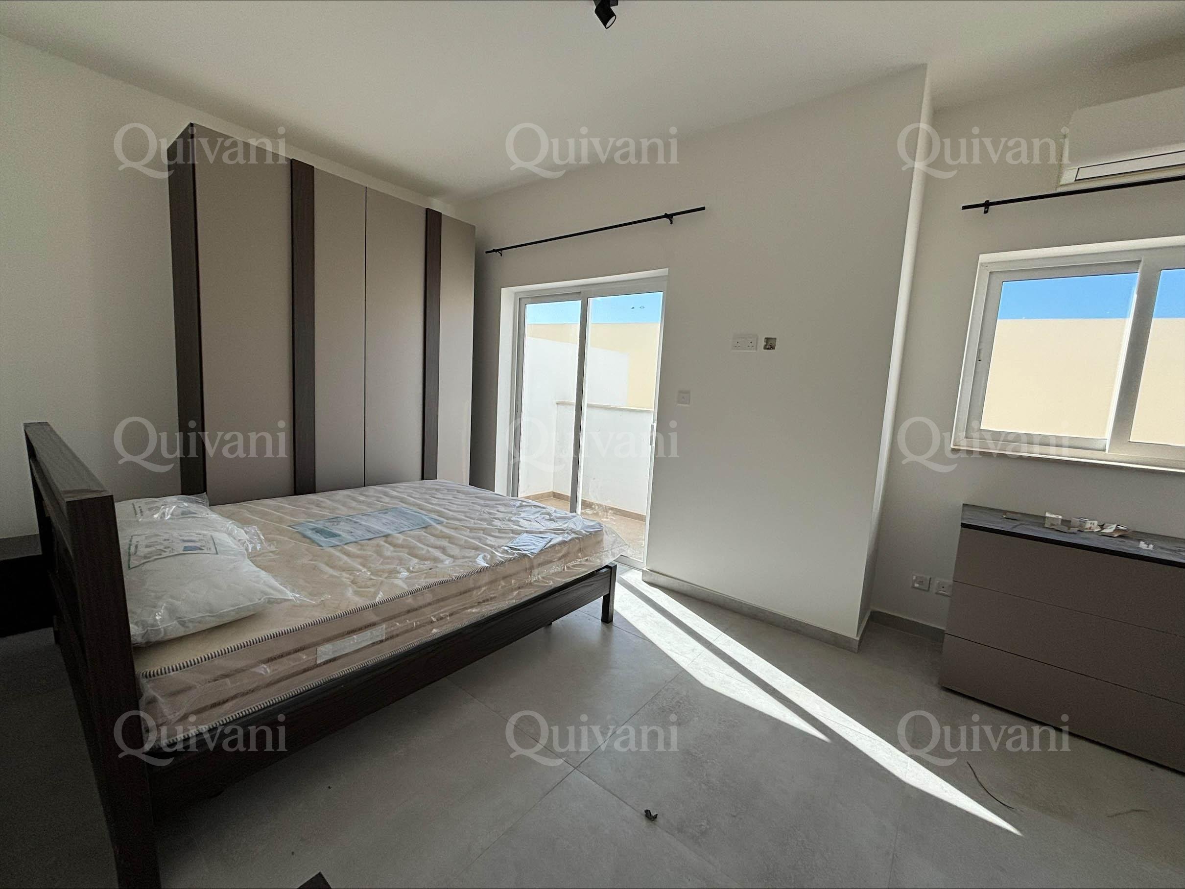 Tarxien, Furnished Penthouse