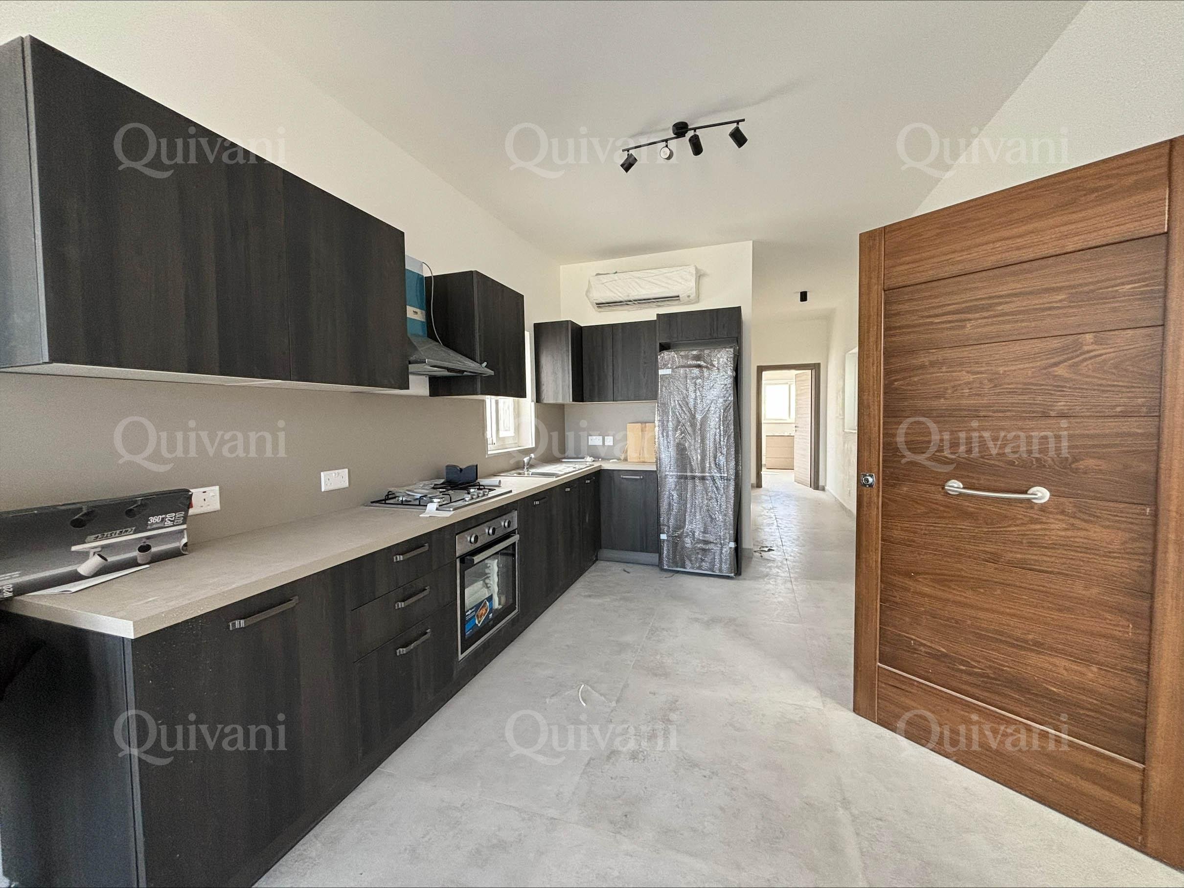 Tarxien, Furnished Penthouse