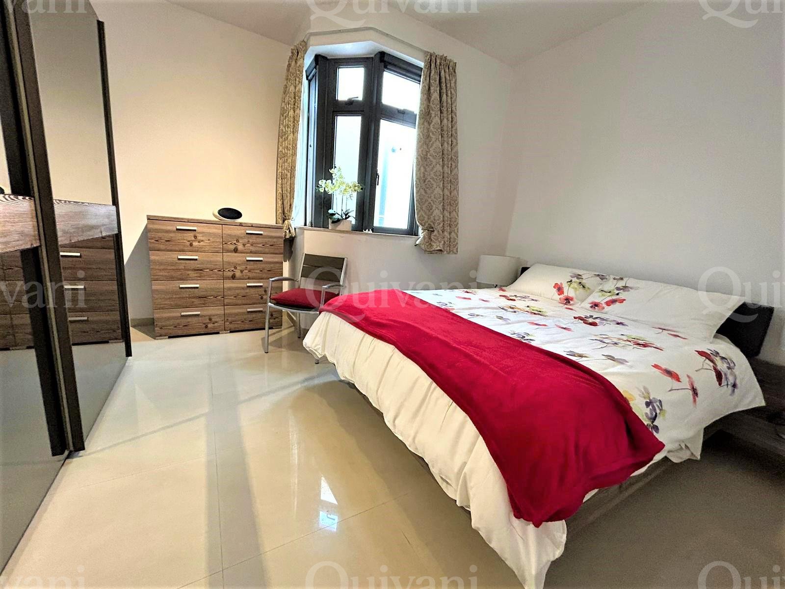Sliema, Furnished Penthouse