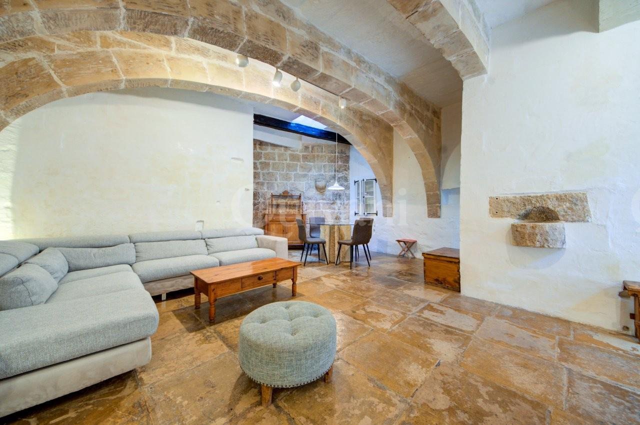 Gharghur, Furnished House of Character