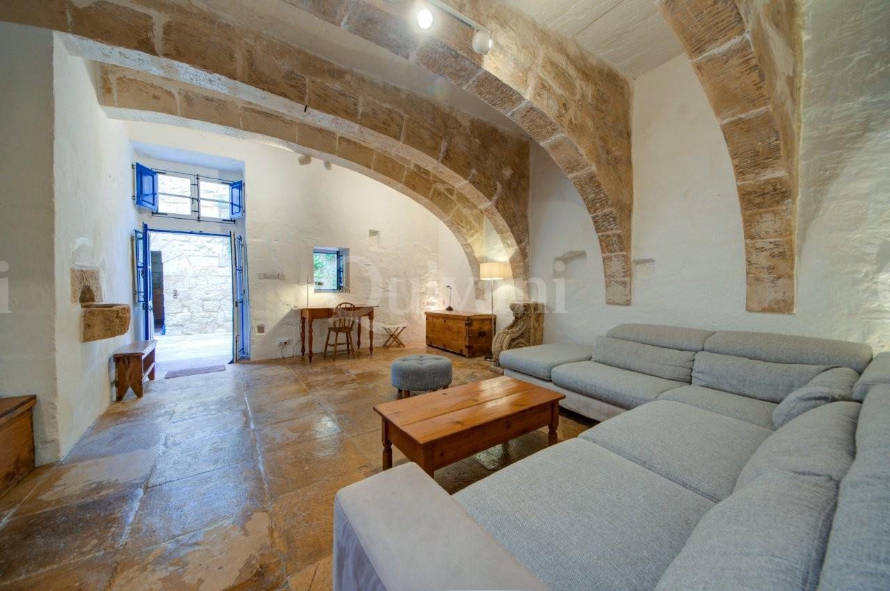 Gharghur, Furnished House of Character