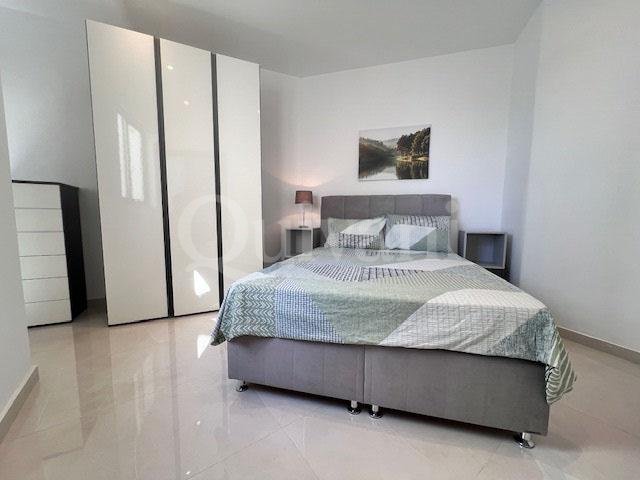 Swieqi, Furnished Penthouse