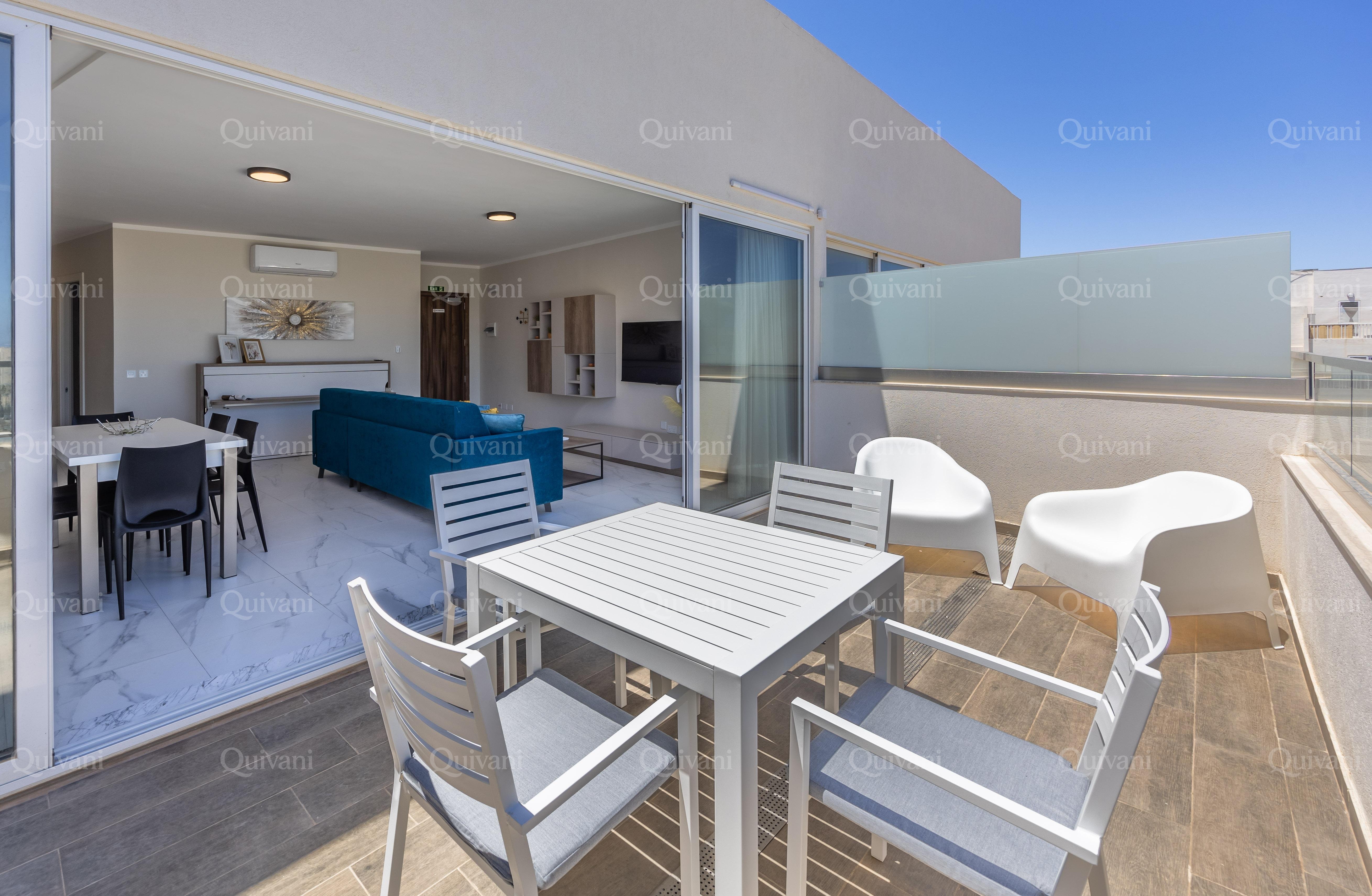 Qawra, Furnished Penthouse