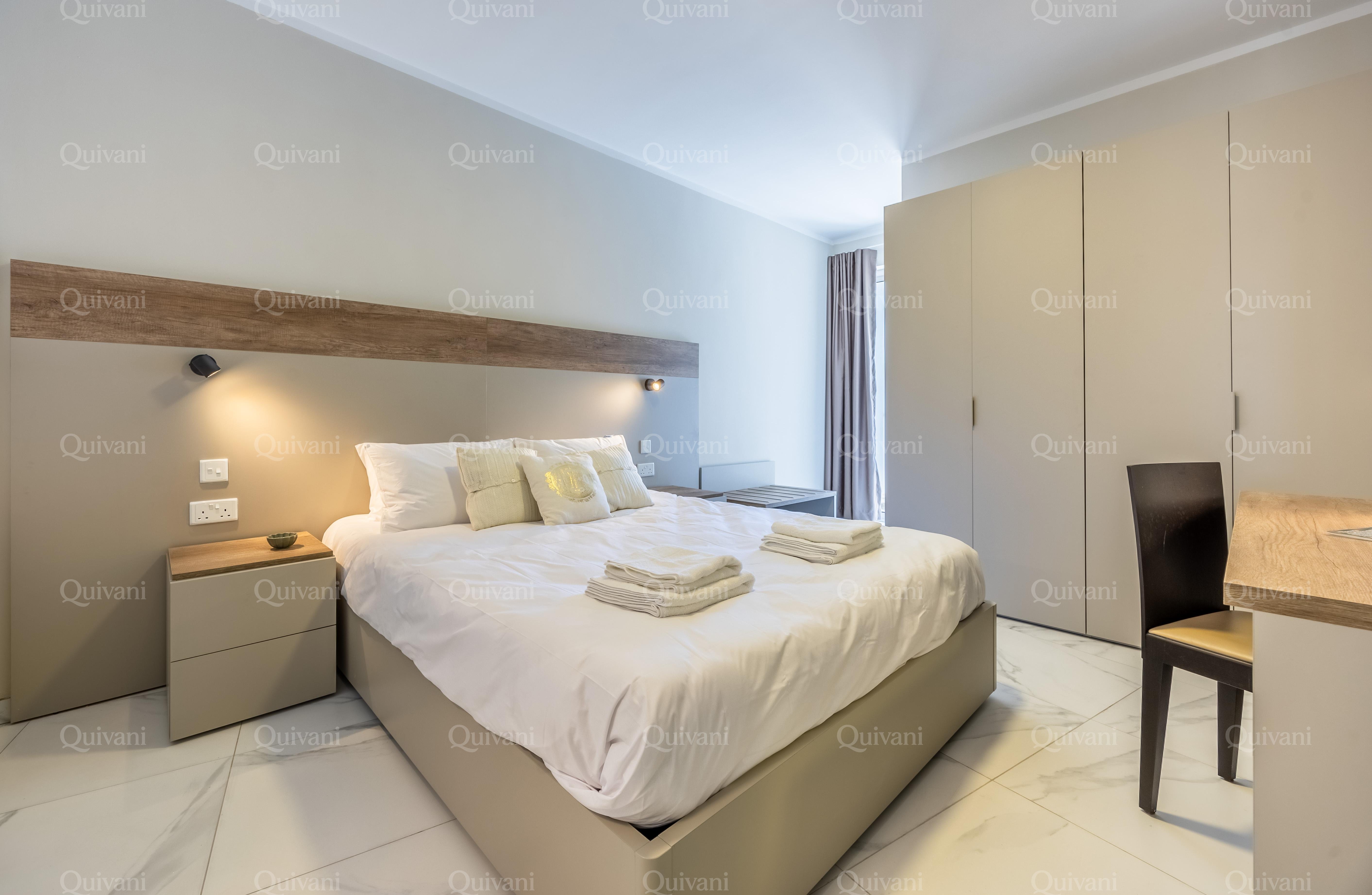 Qawra, Furnished Penthouse
