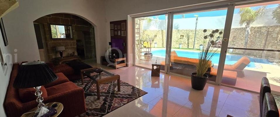 Zurrieq, Furnished House of Character