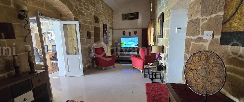 Zurrieq, Furnished House of Character