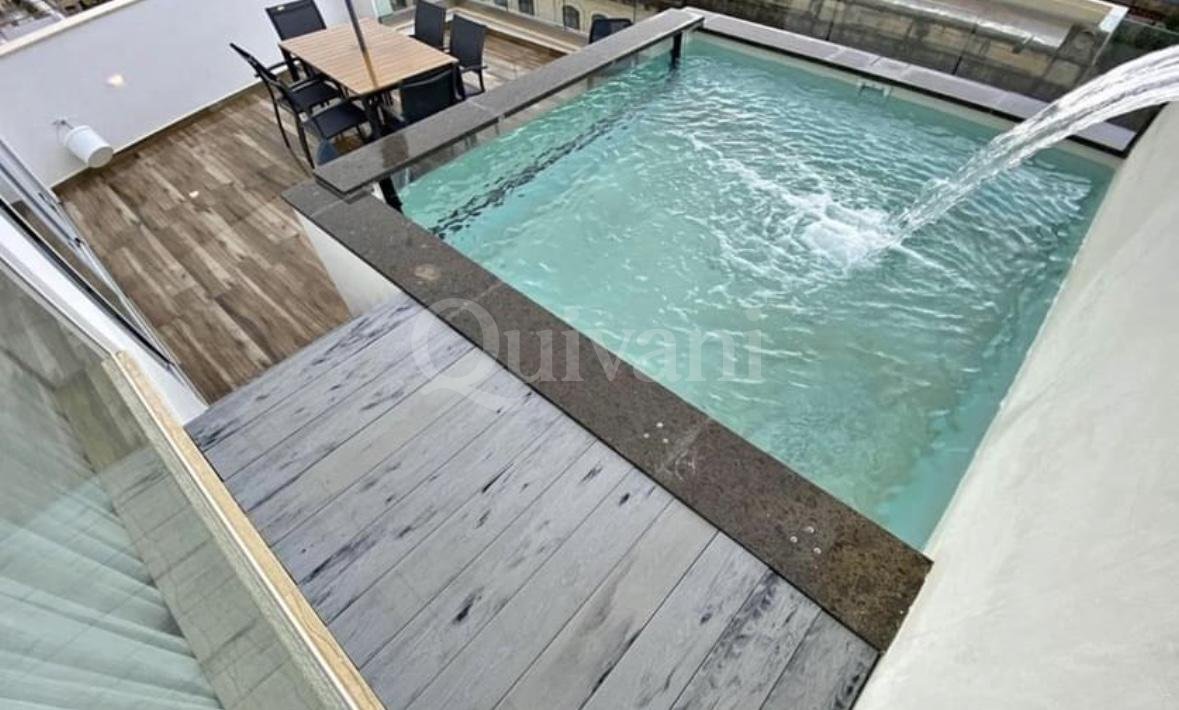 Luqa, Finished Penthouse