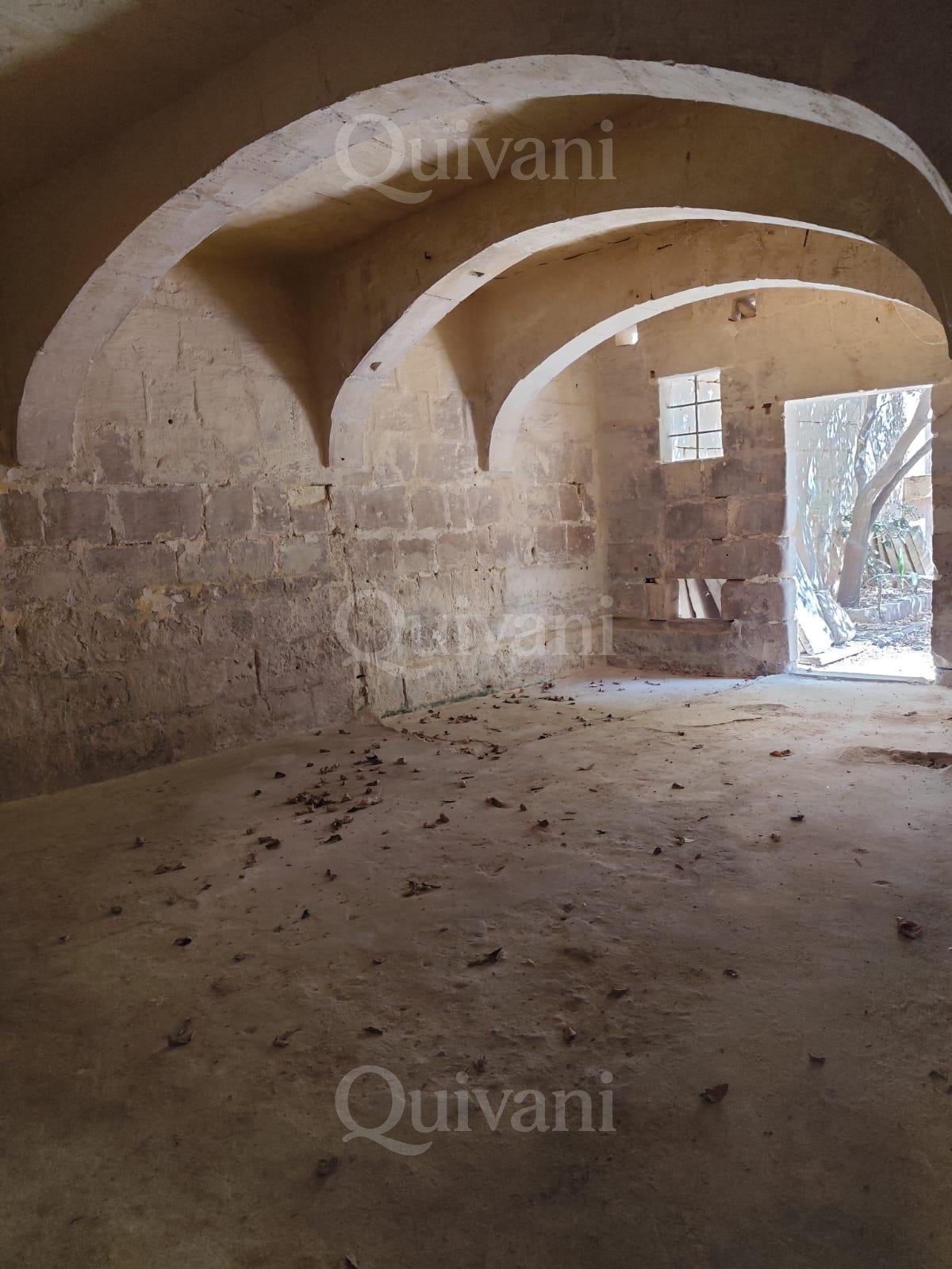 Zebbug, Unconverted House of Character