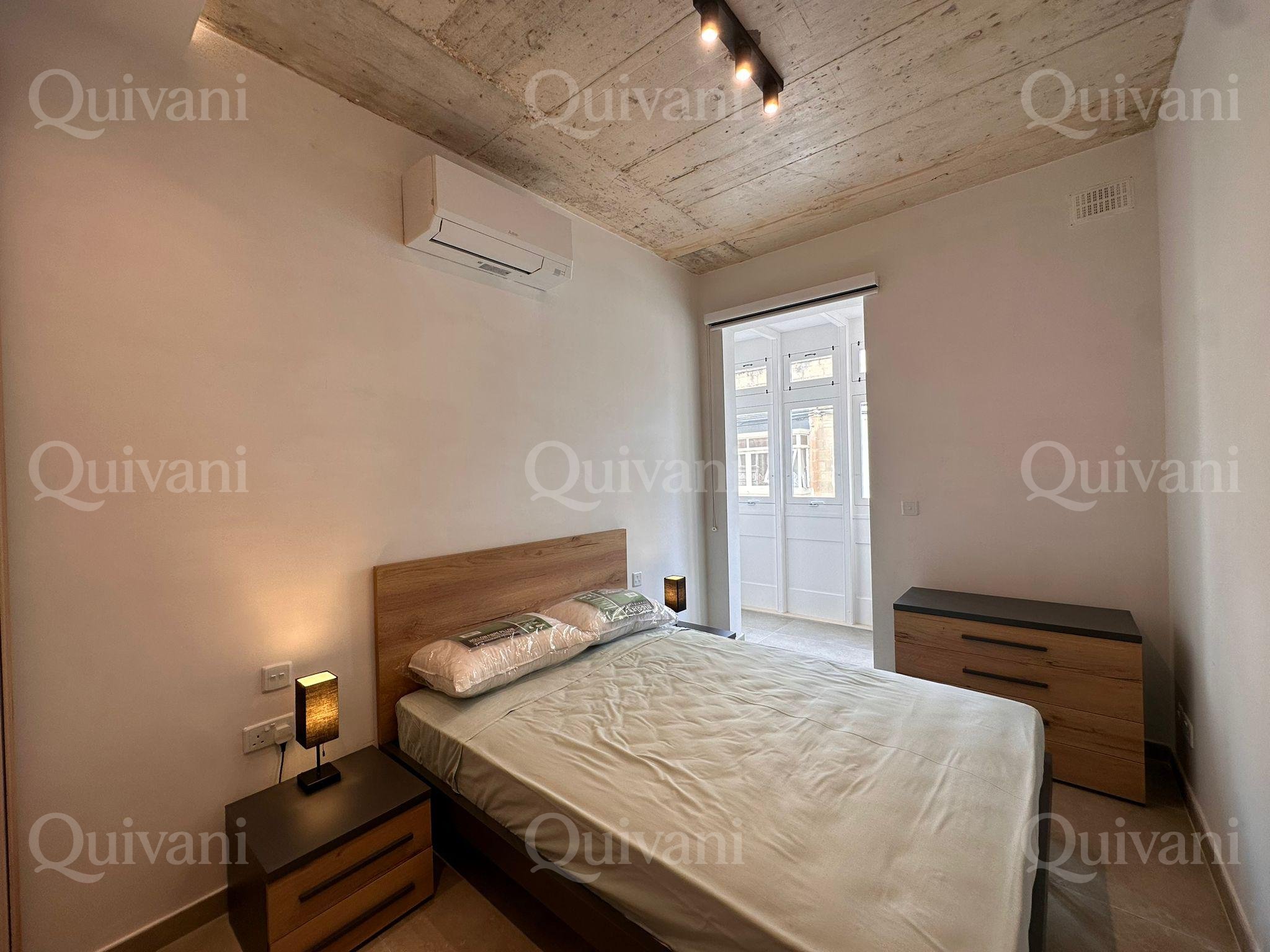 Gzira, Furnished Apartment