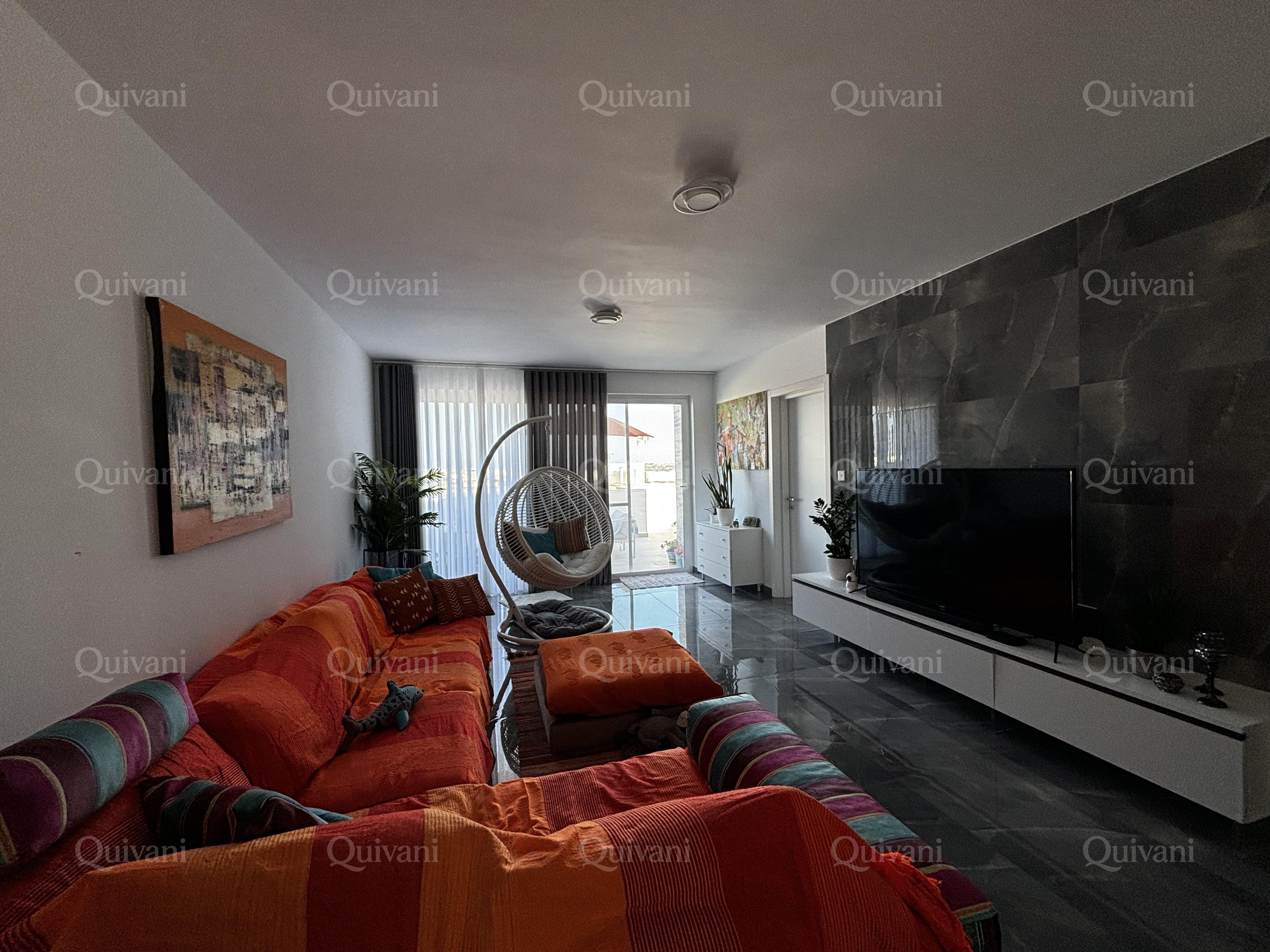Santa Venera, Furnished Penthouse
