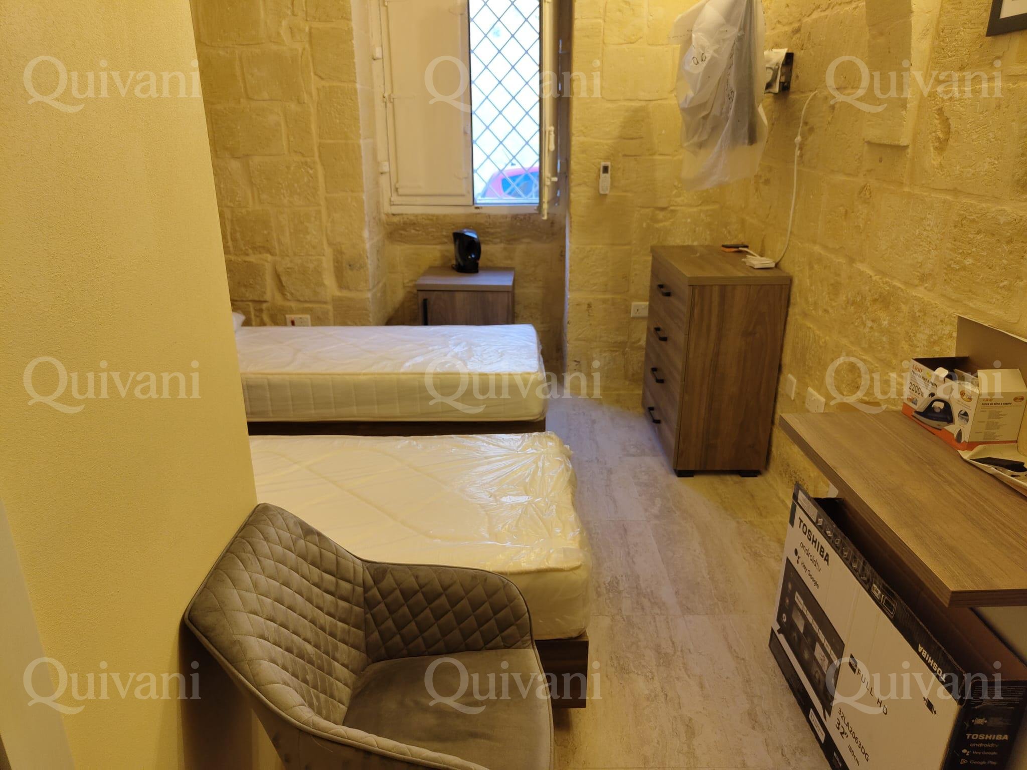Gudja, Furnished House of Character