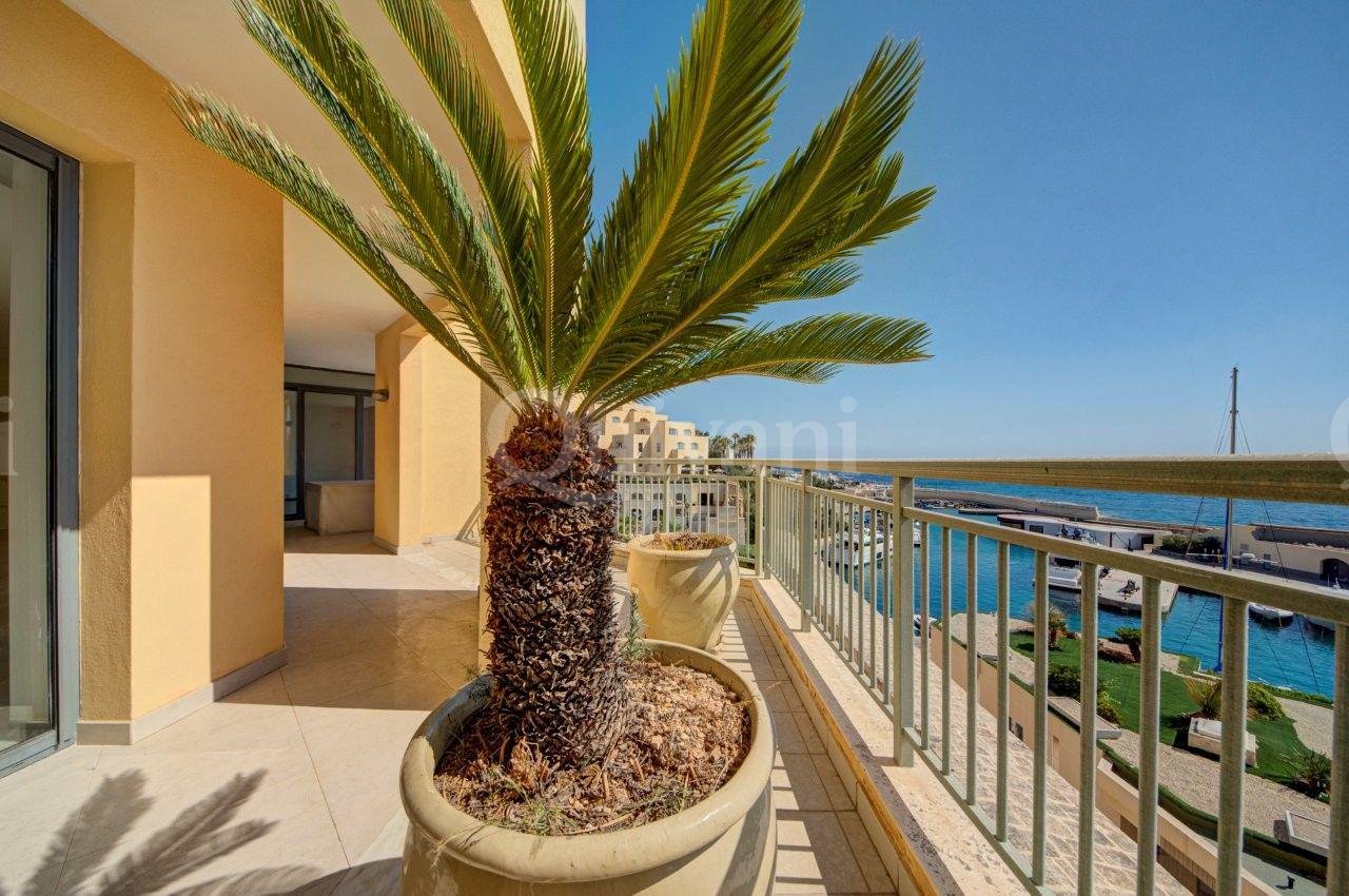 Portomaso, Furnished Apartment