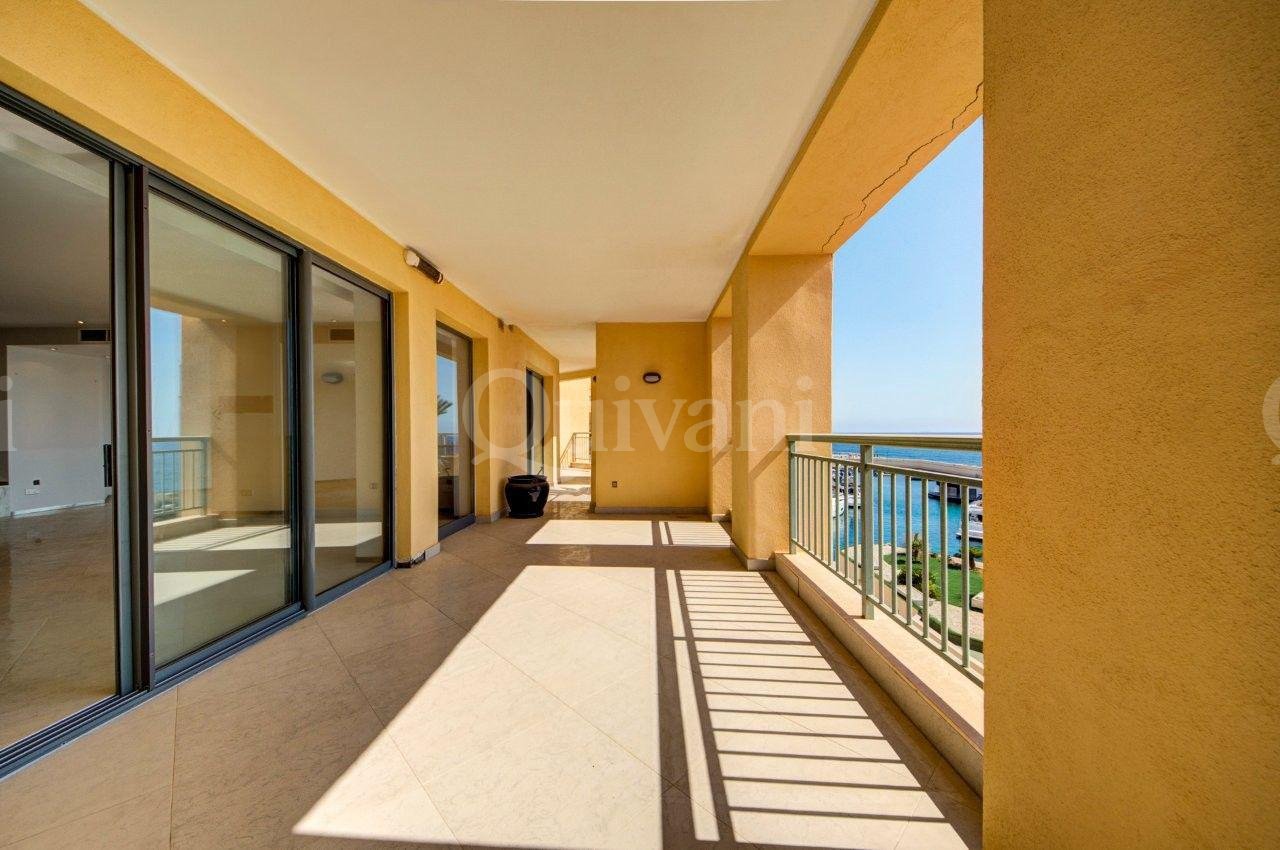Portomaso, Furnished Apartment