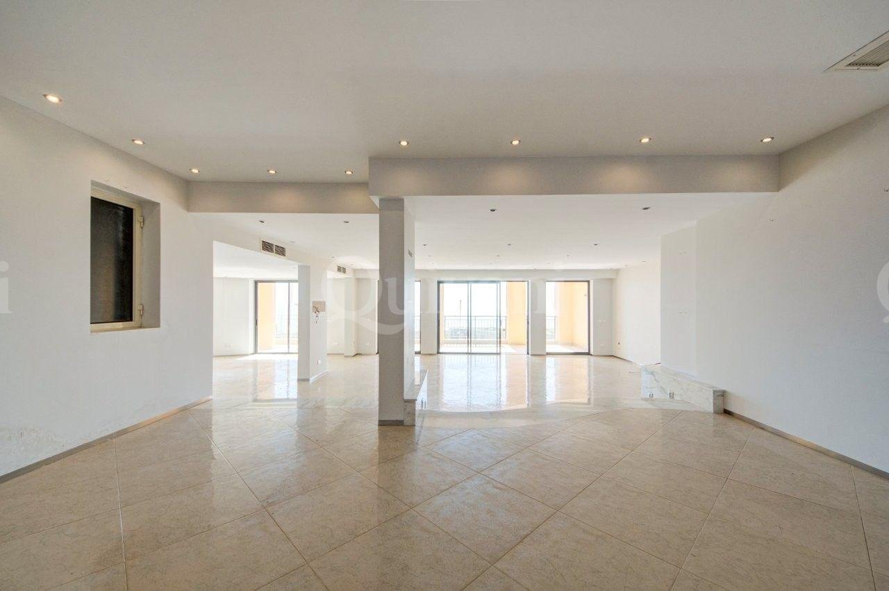 Portomaso, Furnished Apartment
