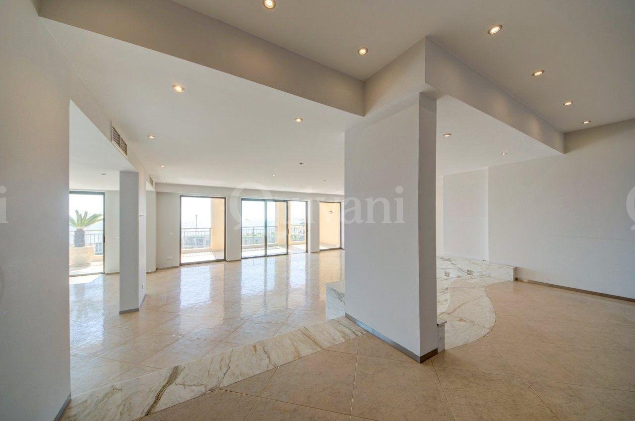 Portomaso, Furnished Apartment