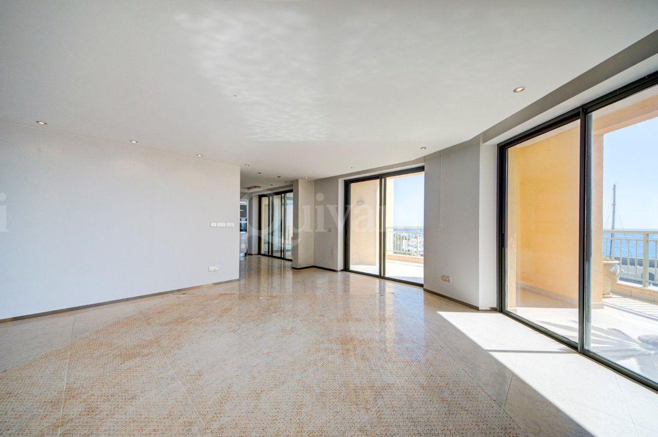 Portomaso, Furnished Apartment