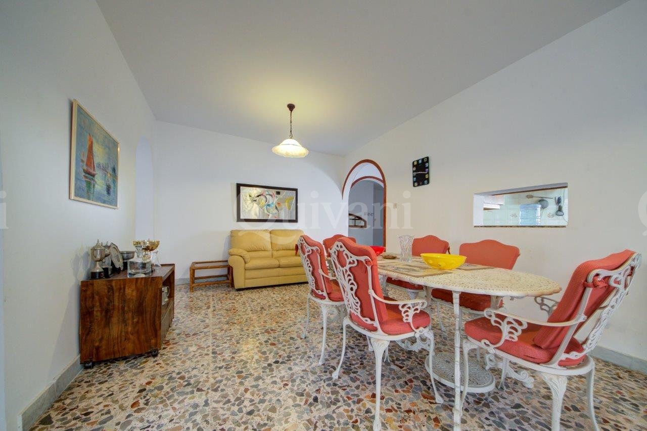 St Julians, Furnished Maisonette