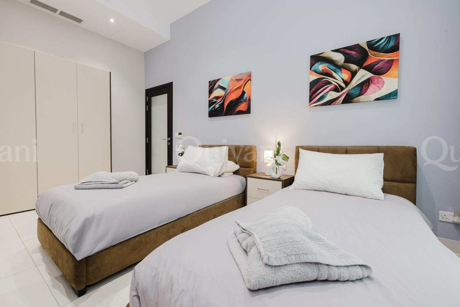 Pender Gardens, Furnished Apartment