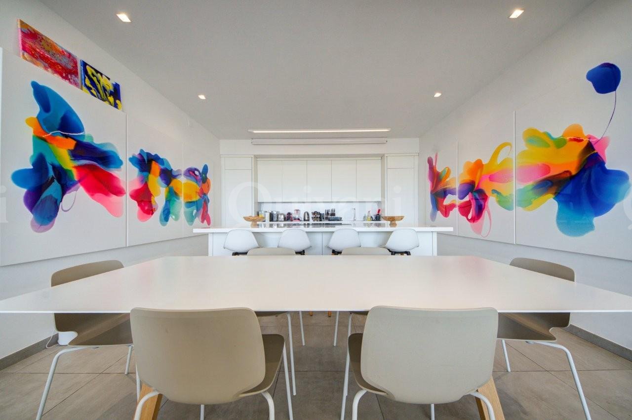Pendergardens, Furnished Penthouse