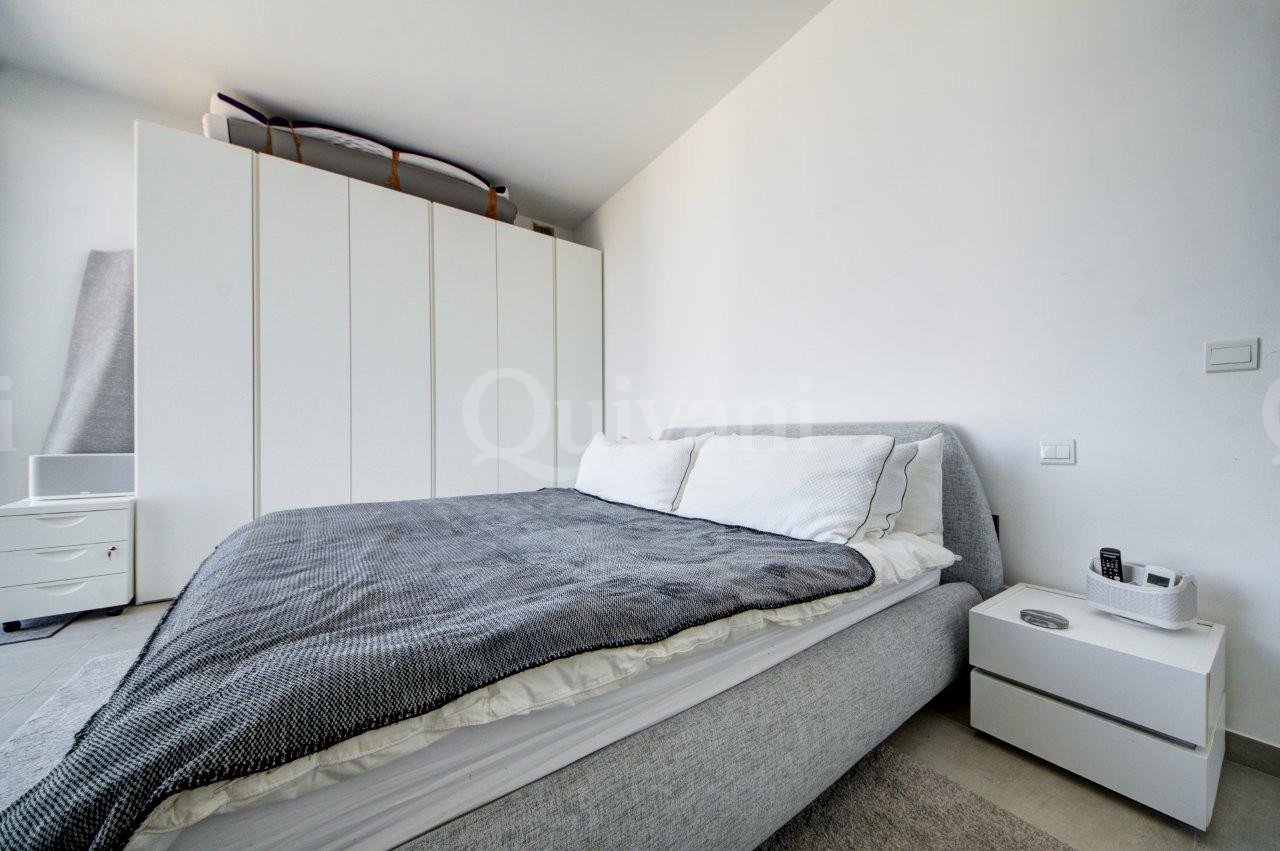 Pendergardens, Furnished Penthouse