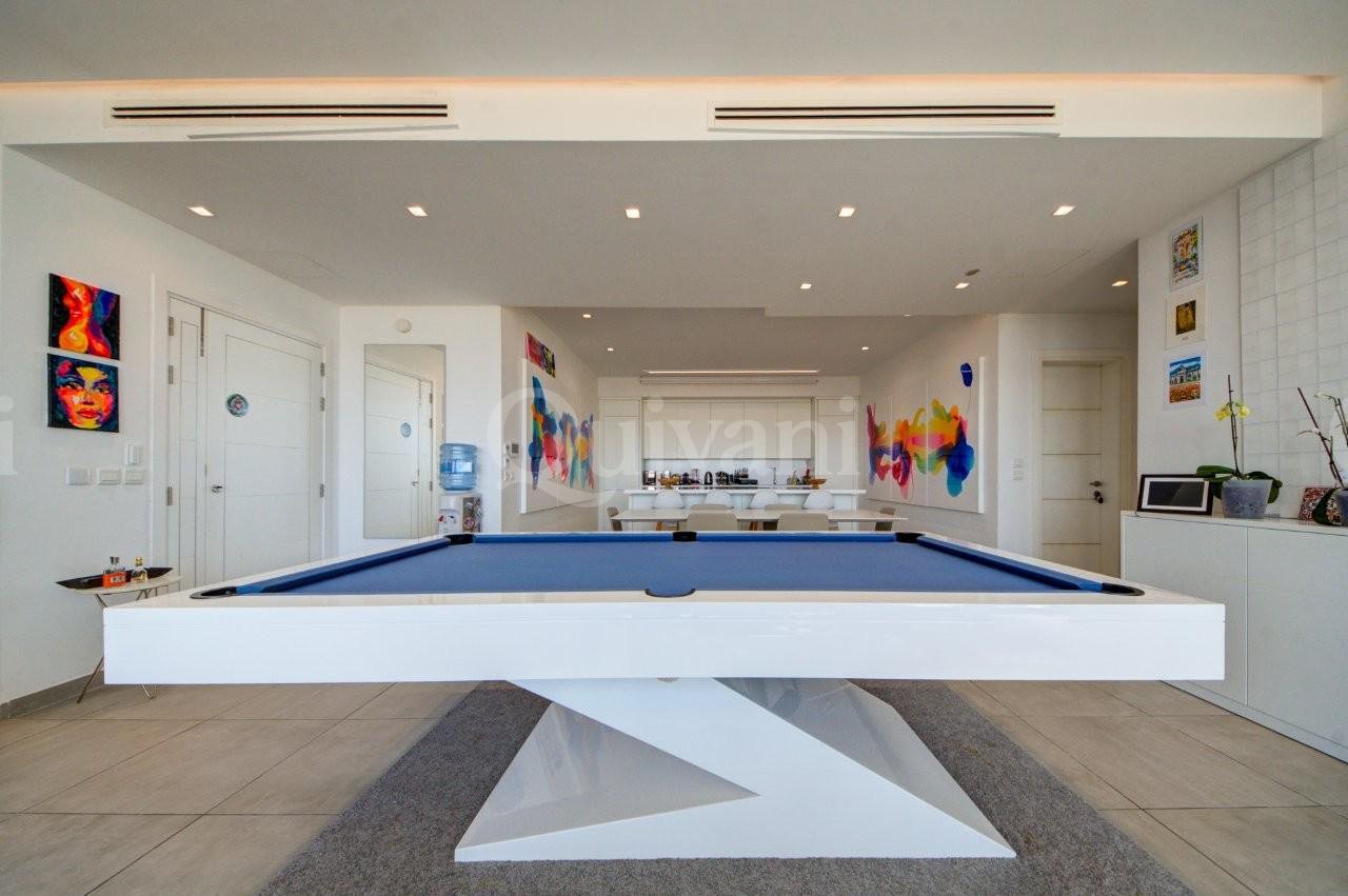 Pendergardens, Furnished Penthouse
