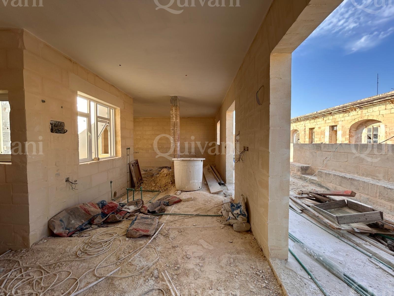 Floriana, Finished Penthouse