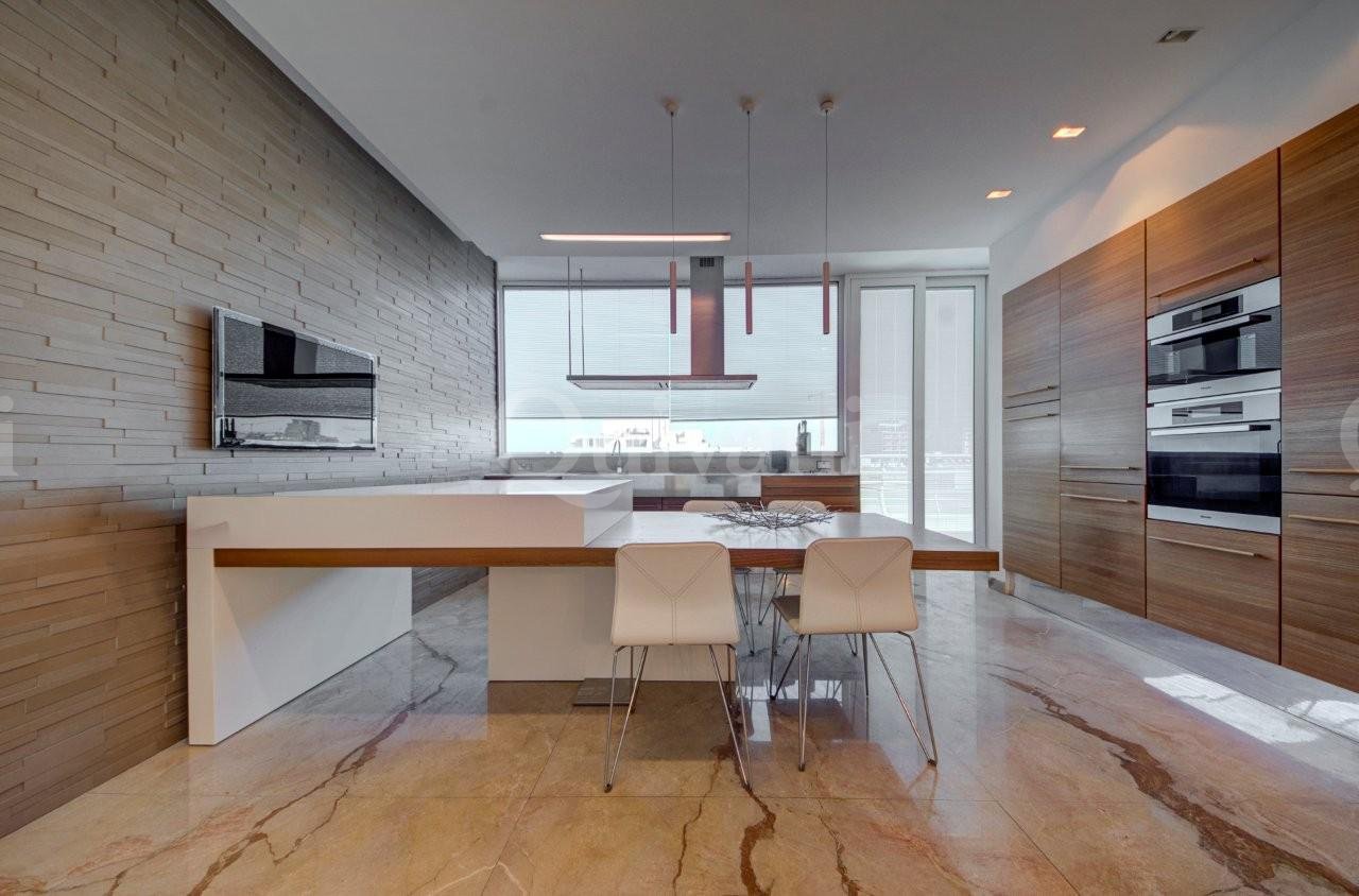 Sliema, Furnished Penthouse