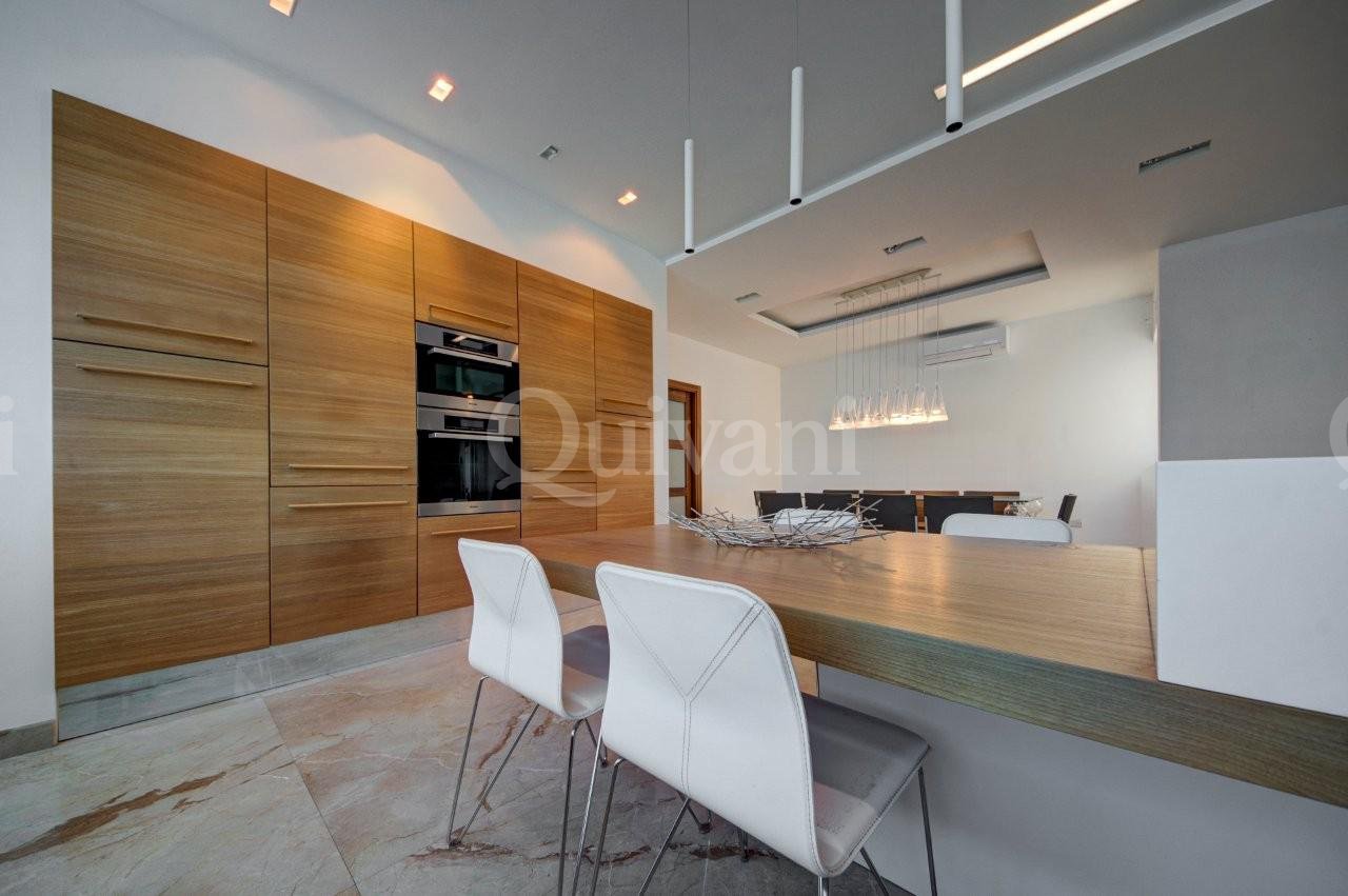 Sliema, Furnished Penthouse
