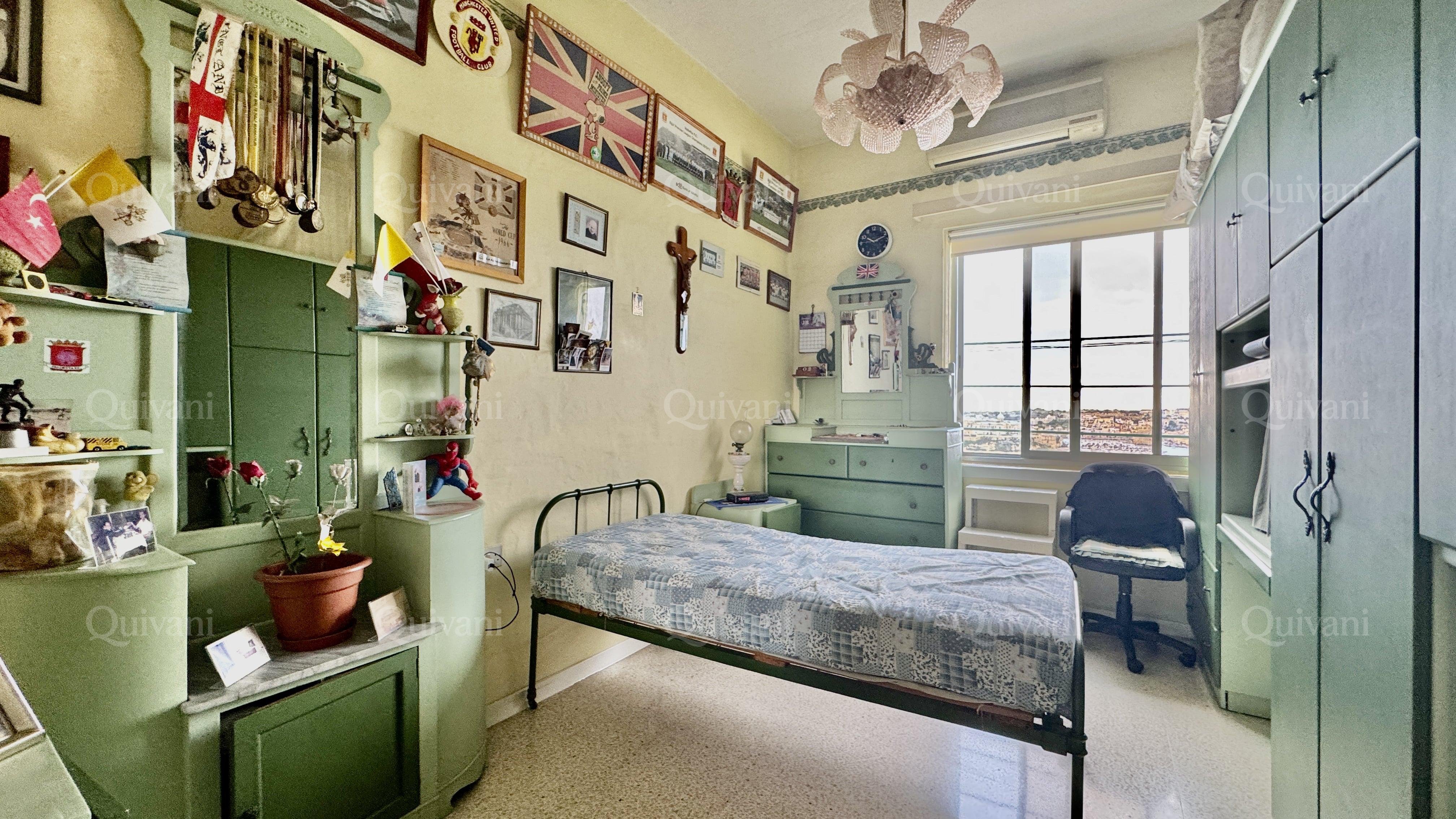 Valletta, Furnished Apartment