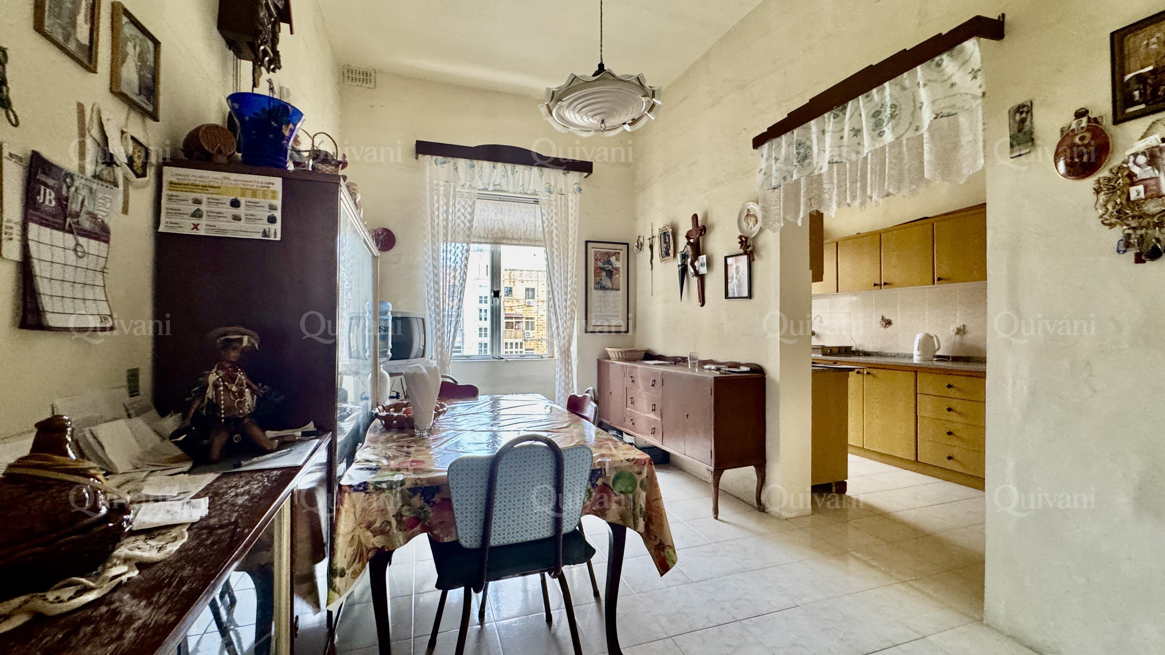 Valletta, Furnished Apartment