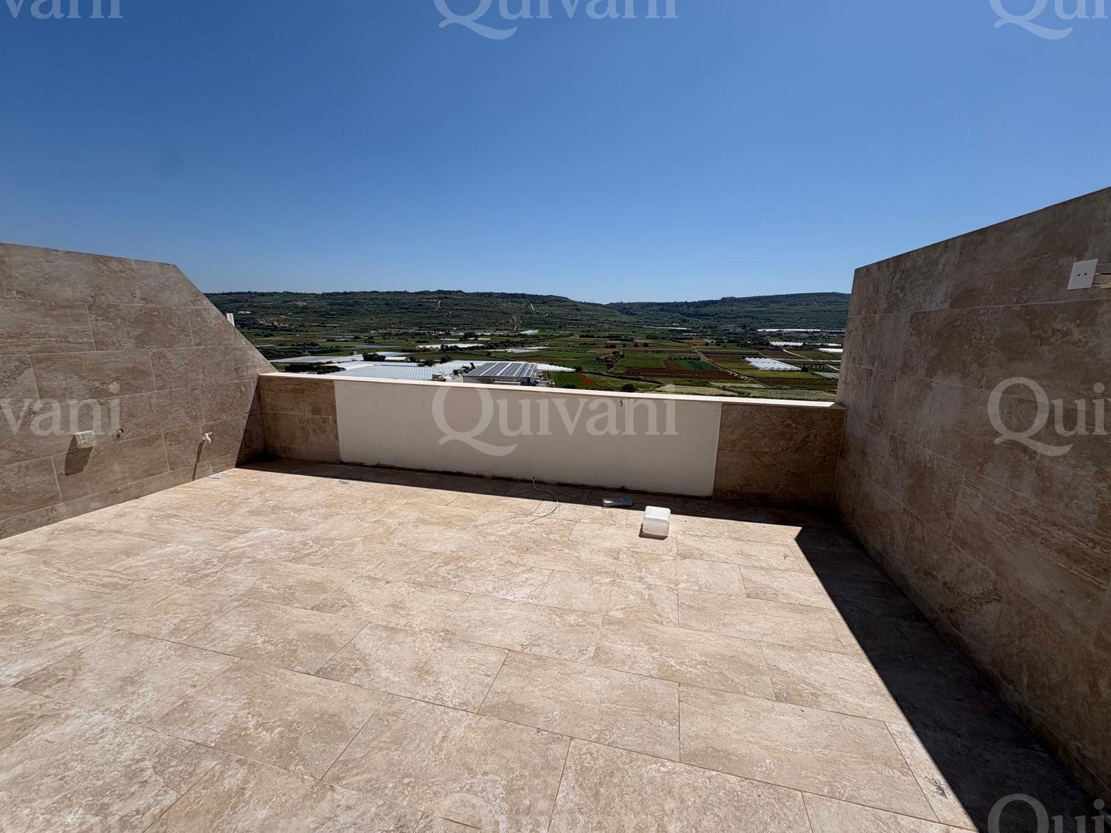 Mgarr, Furnished, Penthouse