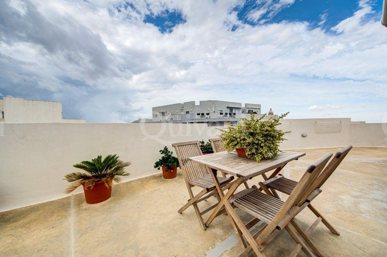 Dingli, Furnished Penthouse
